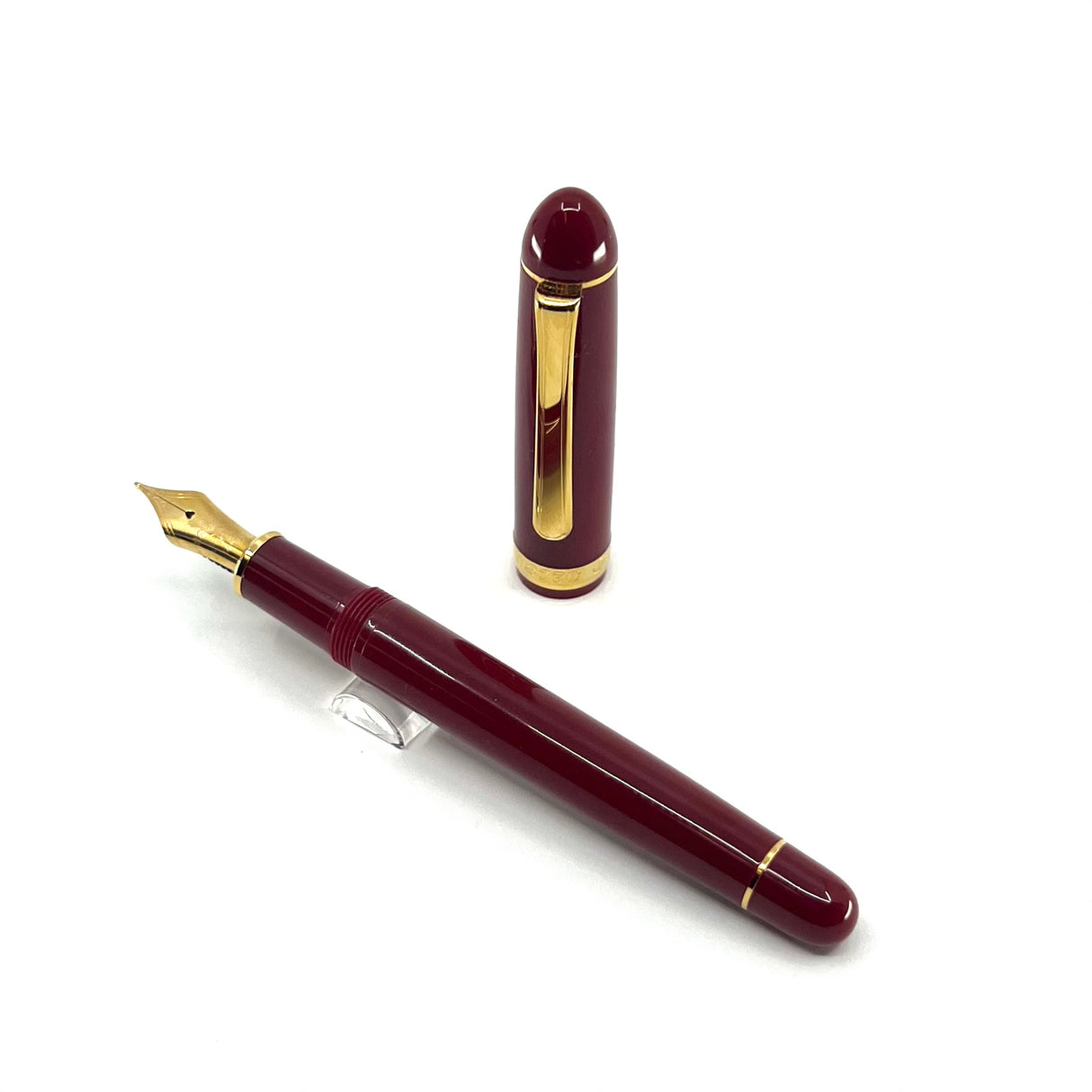 Platinum #3776 Tuscan Red Fountain Pen - Broad 14kt Gold Nib