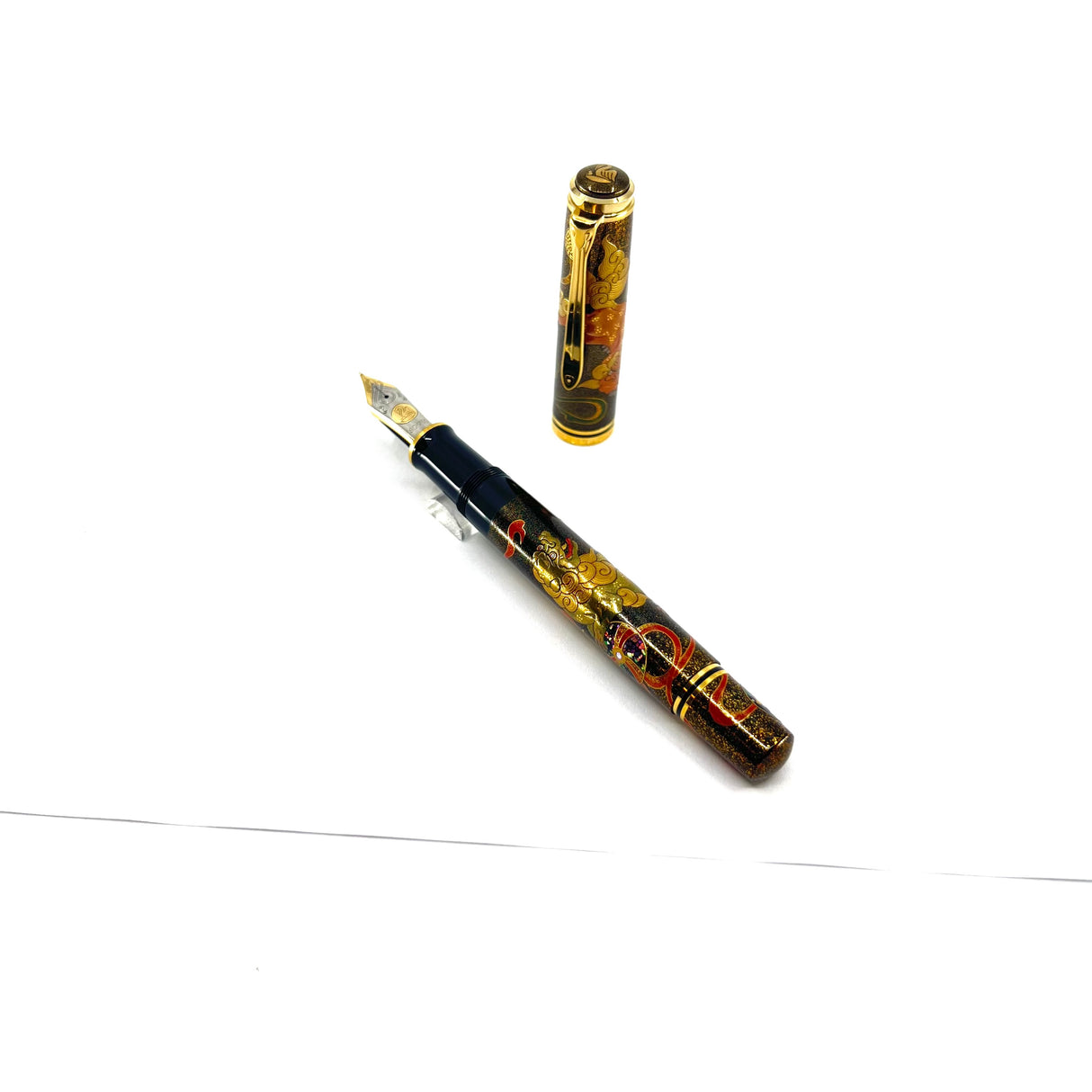 Pelikan Souveran M1000 Maki-e "Karajishi" Limited Edition Fountain Pen - #18 of 88 Pieces - Fine 18kt Gold Nib - Complete Boxes & Booklets - MINT & RARE!!