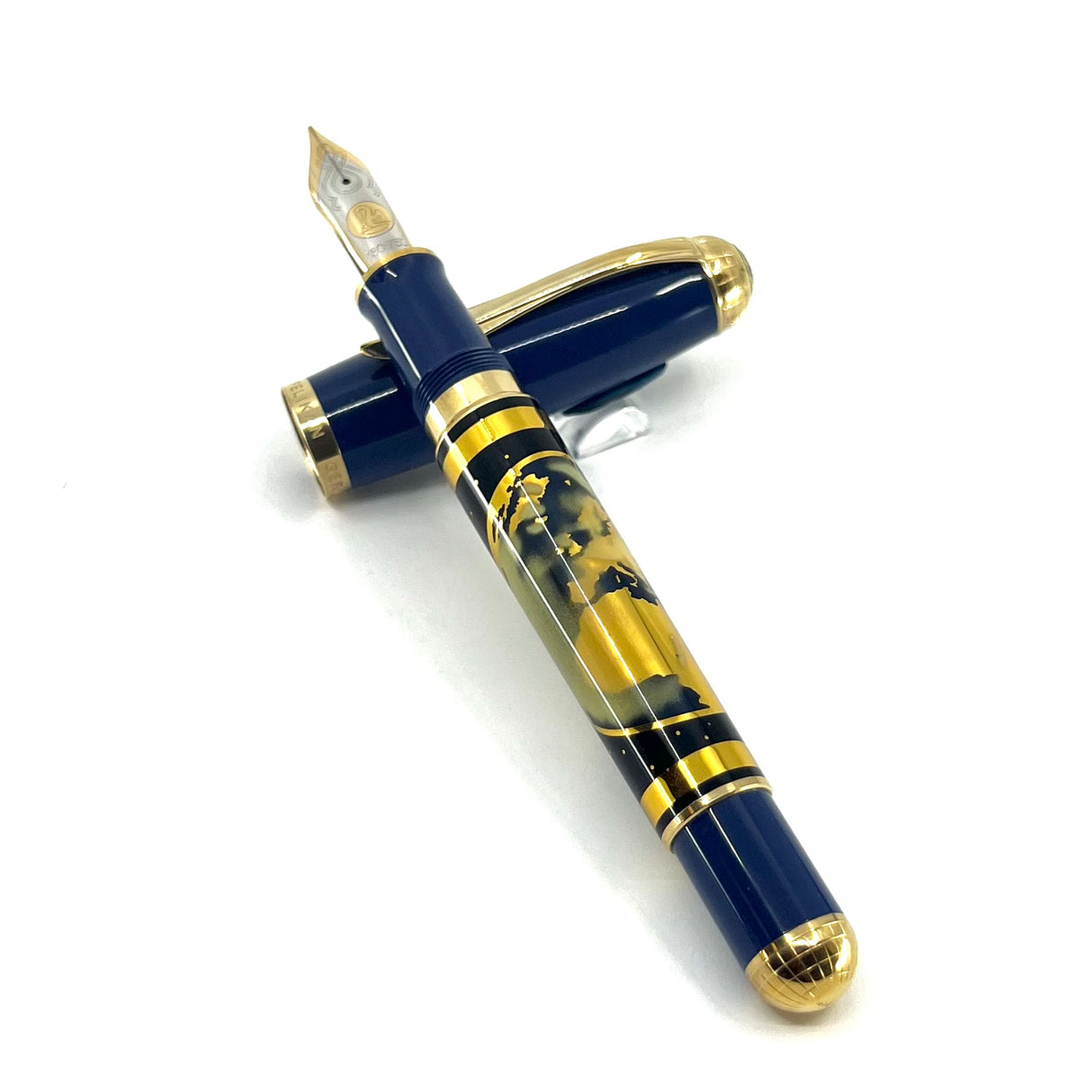 Pelikan M1000 Blue Planet Limited Edition Fountain Pen - Fine 18kt Gold Nib