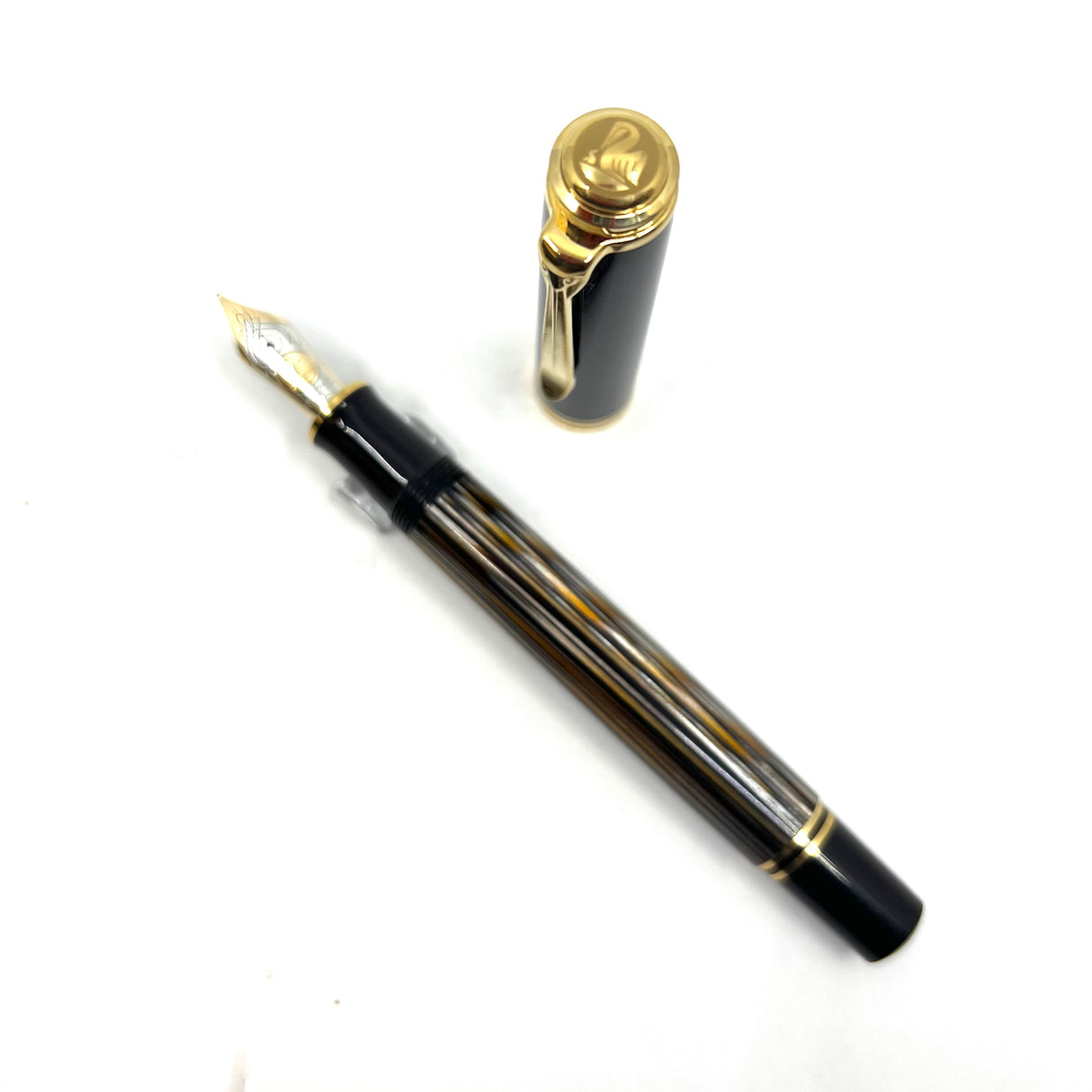 Pelikan M800 Souveran Brown Tortoise Fountain Pen - Very Sought After!