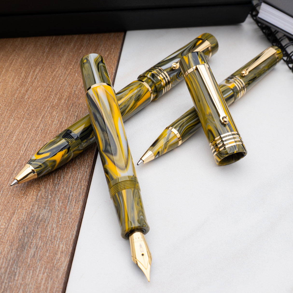 Delta Neo Gallery Marigold Gold Trim Ballpoint