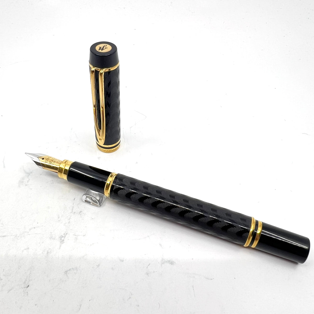 Waterman Man 100 Opera Black Chased Fountain Pen - Medium 18kt Gold Nib