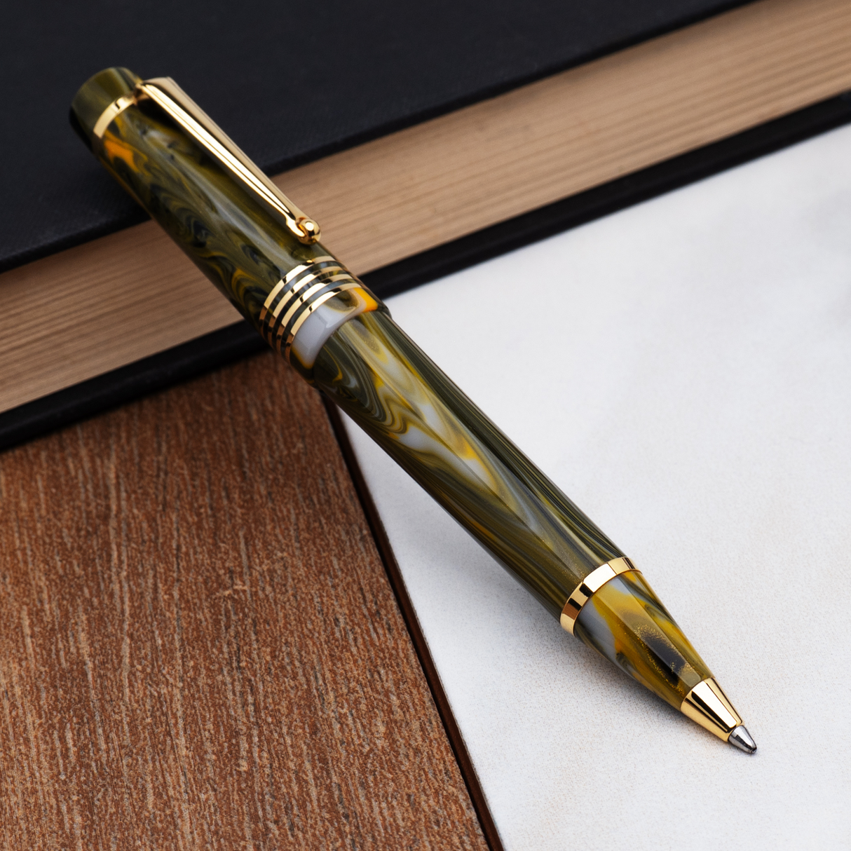 Delta Neo Gallery Marigold Gold Trim Ballpoint