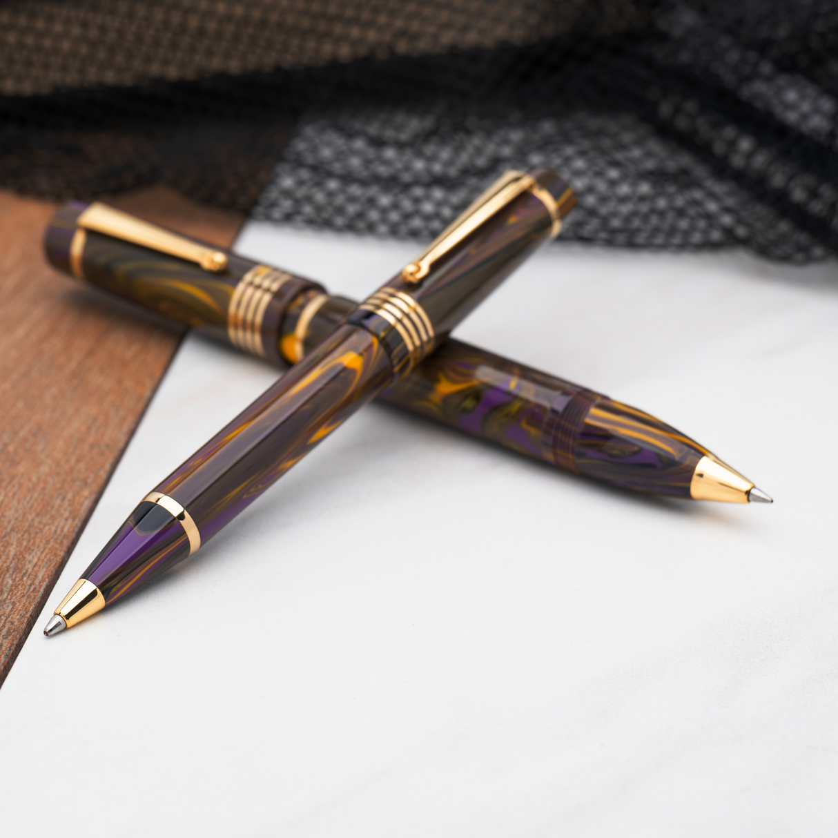 Delta Neo Gallery Iris Gold Trim Ballpoint