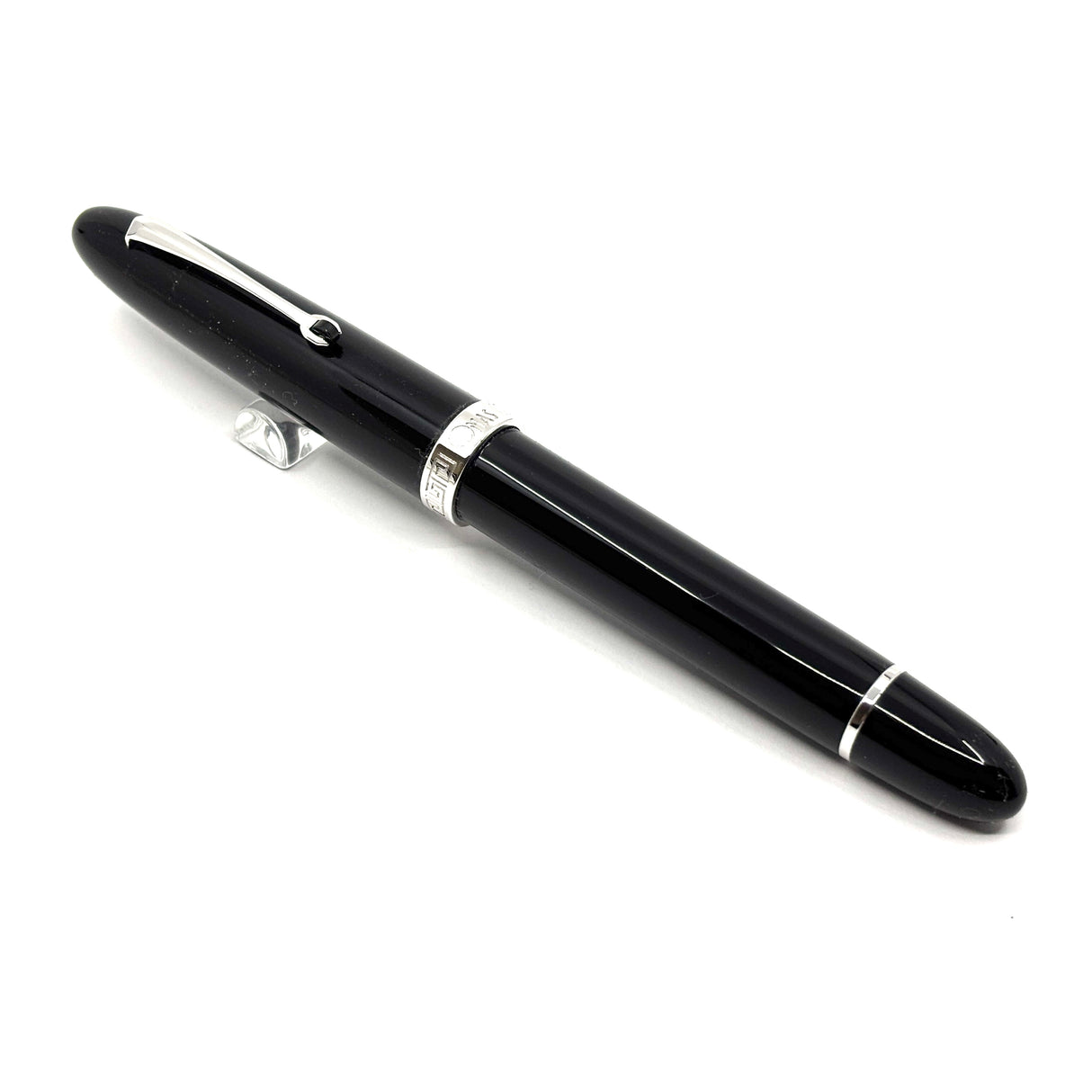 OMAS Ogiva Black Fountain Pen with High Tech Trim