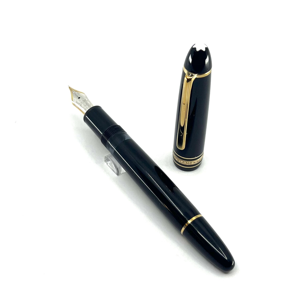 Montblanc Meisterstuck Black Resin 146 LeGrand Fountain Pen - Fine 14kt Gold Nib