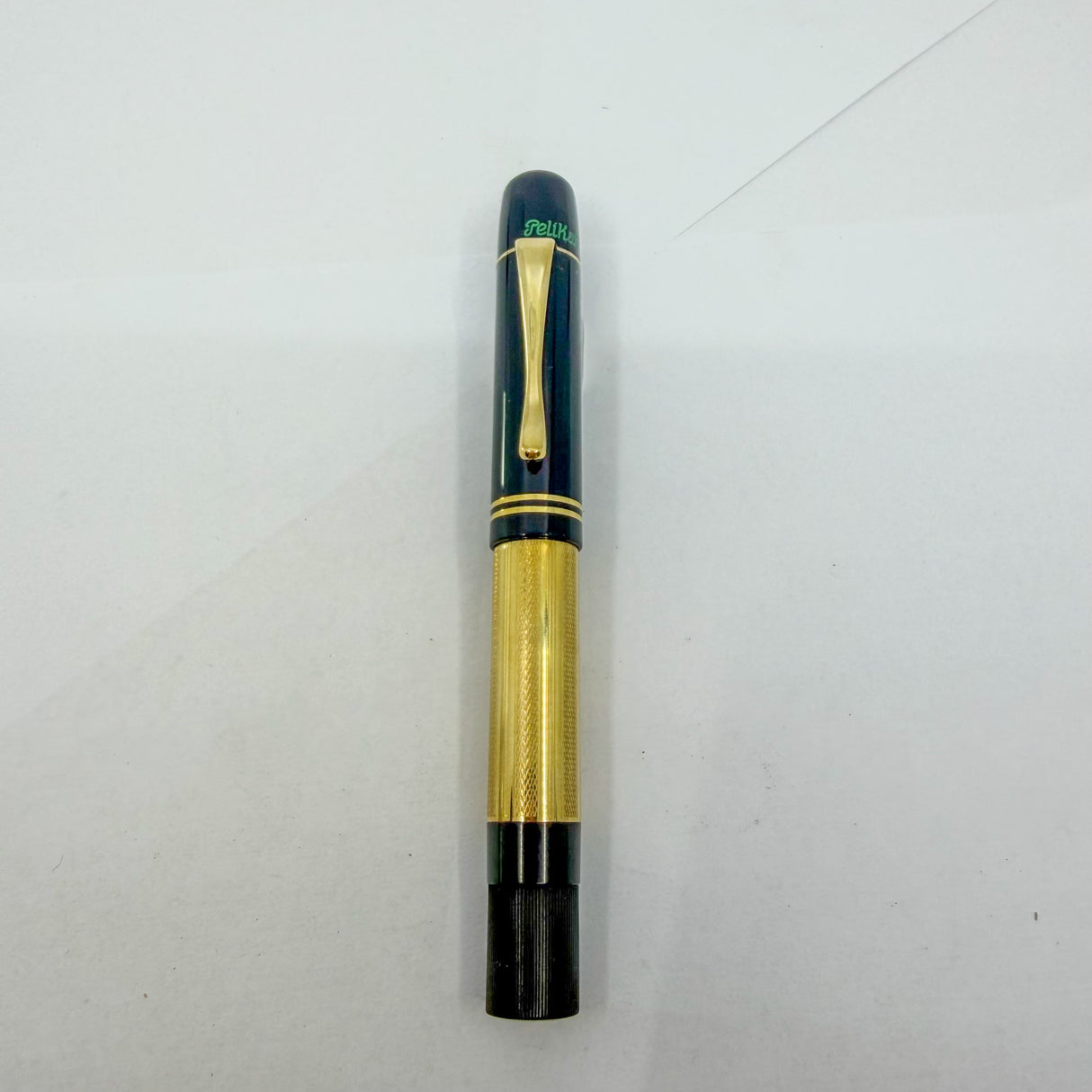 Pelikan 1931 Originals of their Time - 18kt Gold Overlay Limited Edition Fountain Pen - Medium 18kt Gold Nib
