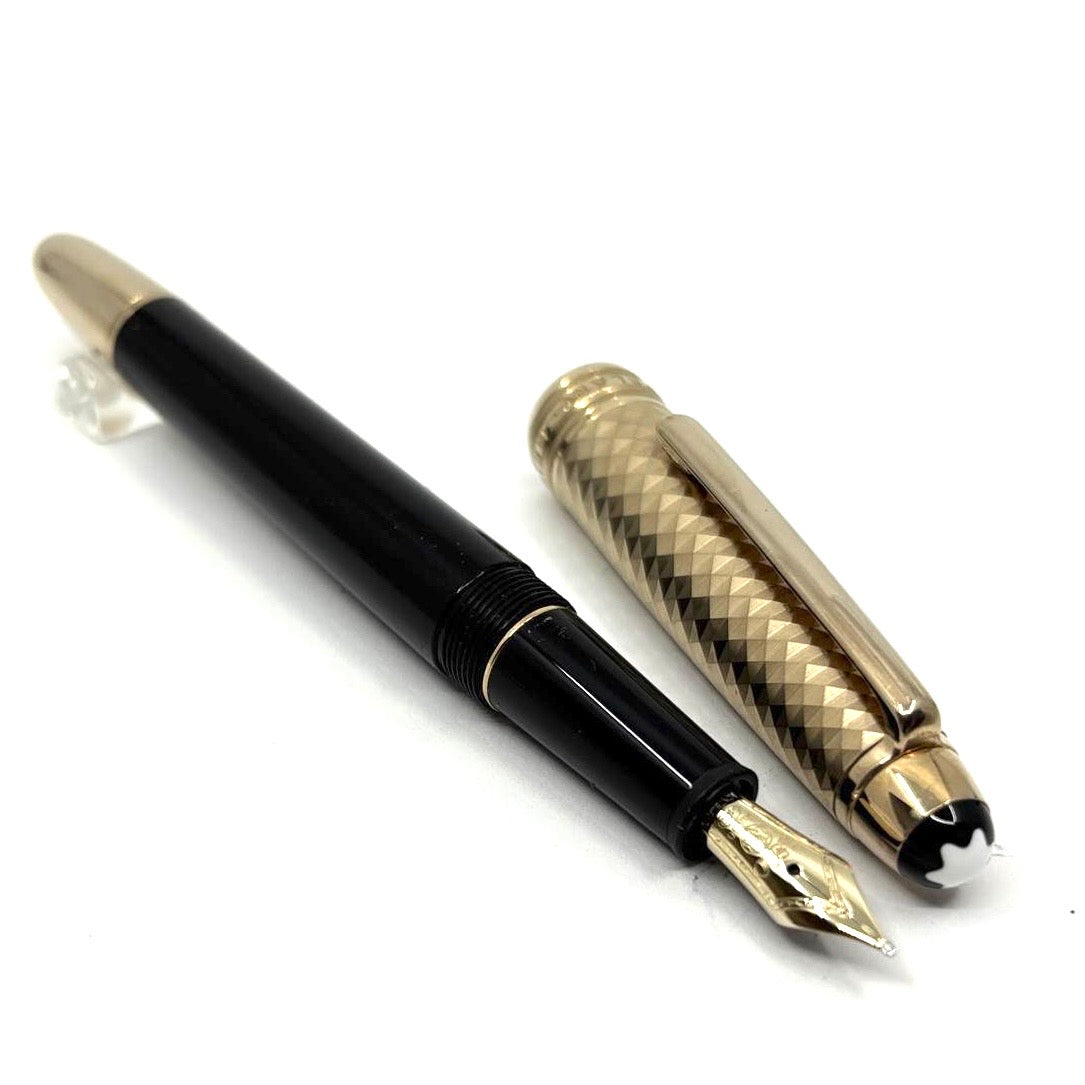 Montblanc Solitaire Doue Geometric Dimension Gold-Plated Classique #145 Fountain Pen