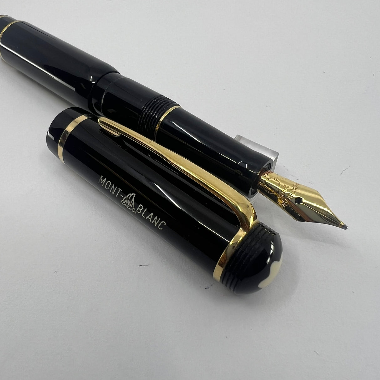 Montblanc Historical 100 Year Anniversary Limited Edition Fountain Pen - Medium 18kt Gold Nib