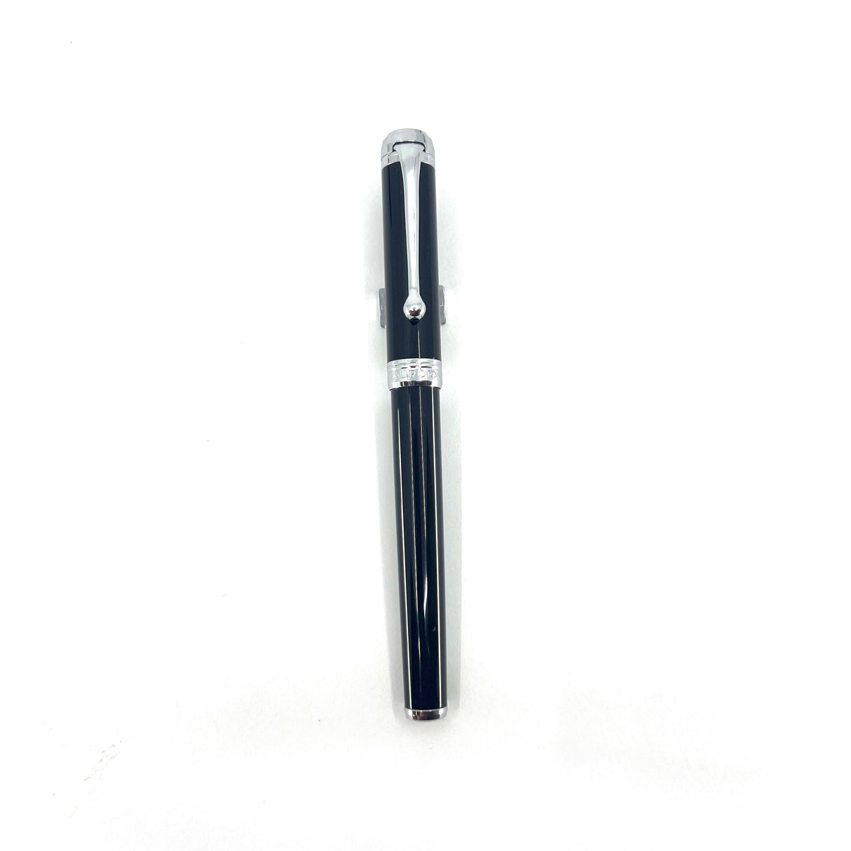 Aurora Talentum Finesse Black CT Fountain Pen - Medium 14kt Gold Nib