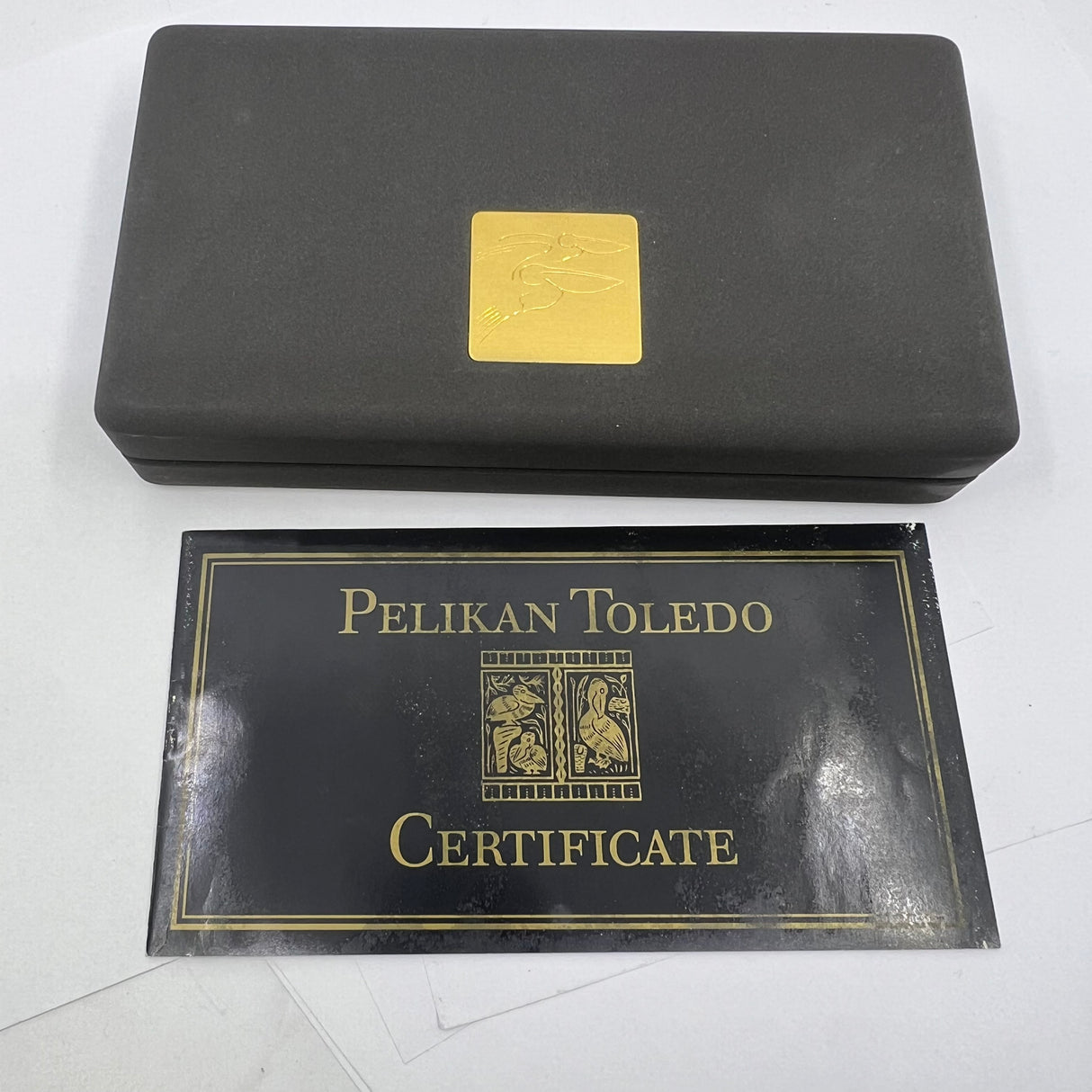 Pelikan M900 Toledo Gold Vermeil Fountain Pen - Fine 18C Gold Nib - 1990's