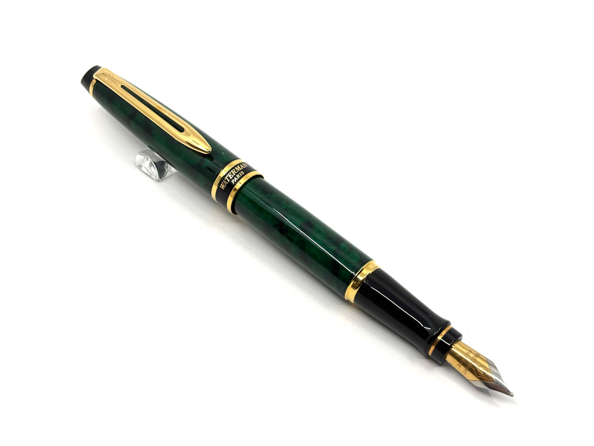 Waterman Expert Green/Black Marbled Fountain Pen