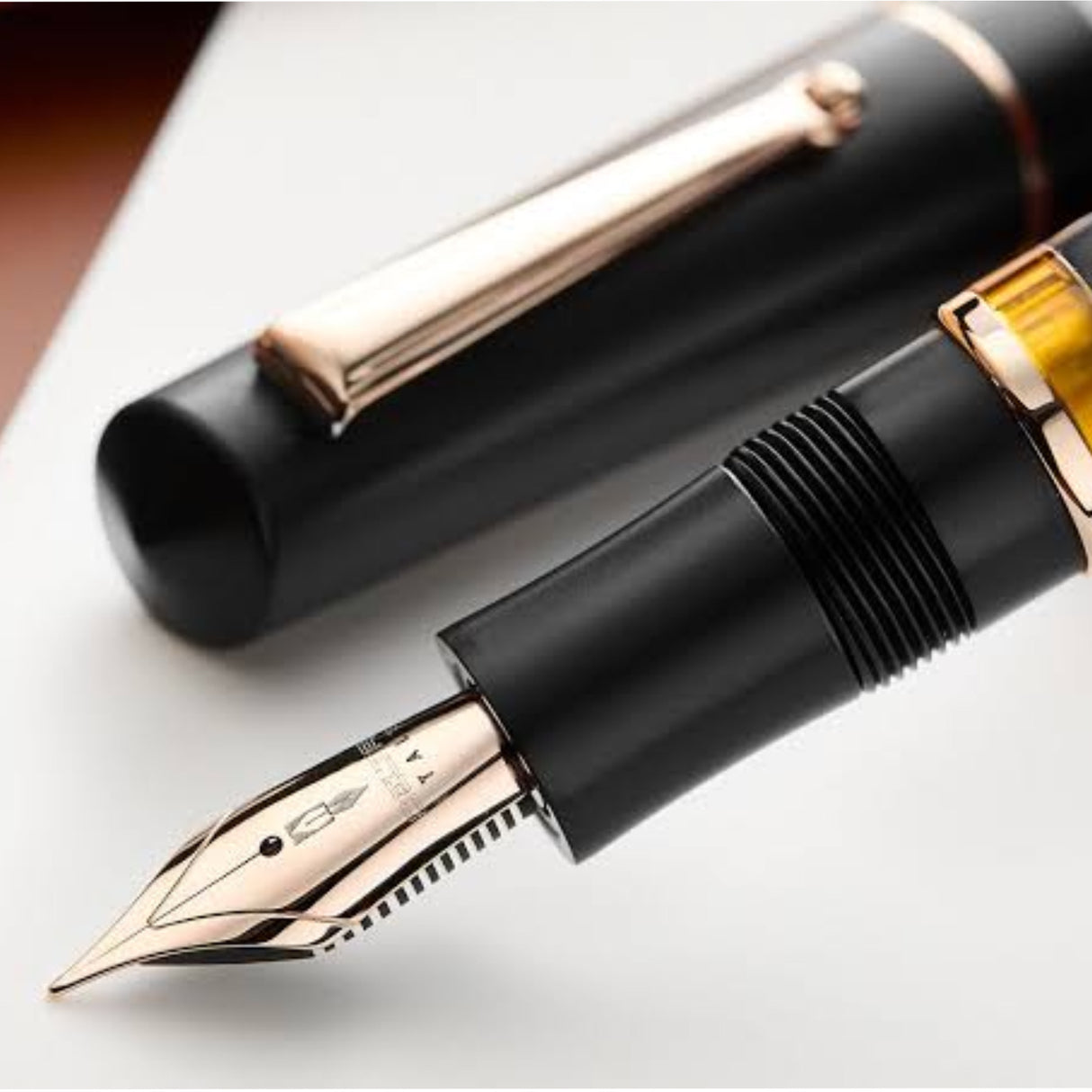 S.T Dupont Line D La Flamme Gradient Collection - Fountain Pen