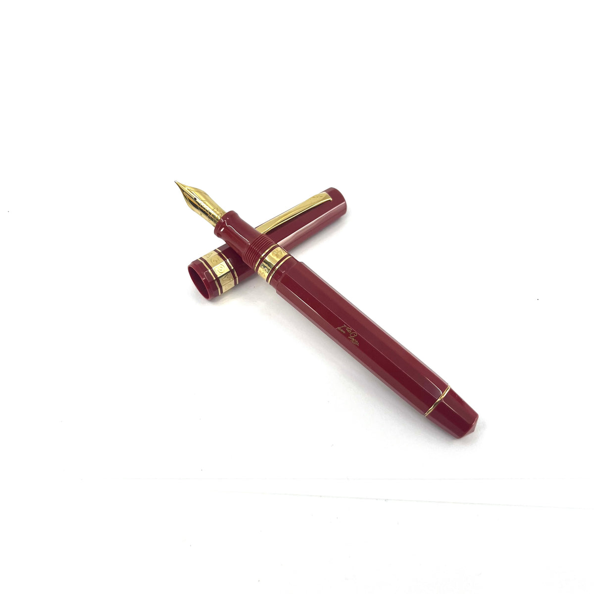 Omas Goya Limited Edition Fountain Pen - Semi-Flex Medium 18kt Gold Nib