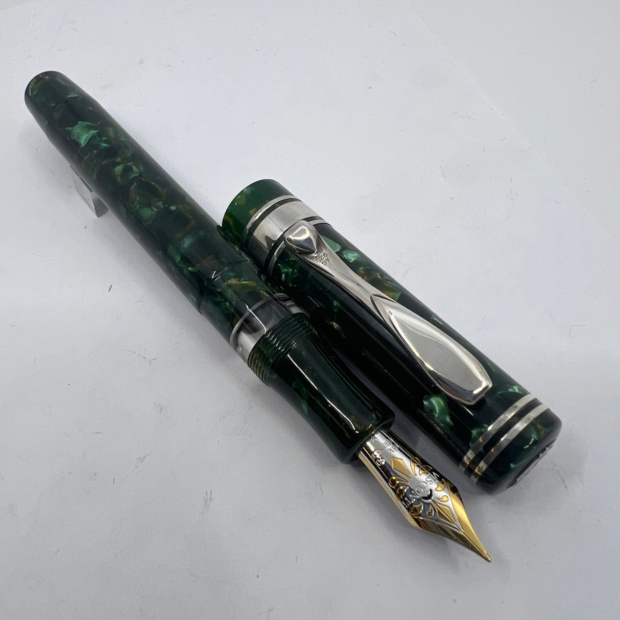 Visconti Grande Green Marbled/Bronze Streaked "Michelangelo" Celluloid Fountain Pen Circa 2000 - Fine 18kt Gold Nib