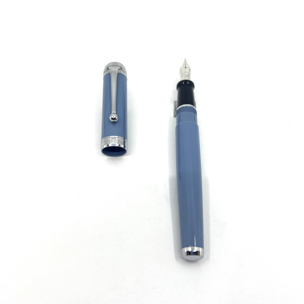 Aurora Celestial Blue Talentum Fountain Pen - Medium 14kt Gold Nib