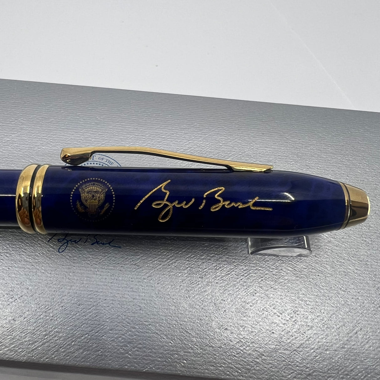 Cross Townsend Marbled Midnight Blue Selectip Rollerball with President George Bush Facsimile Signature & Presidential Seal Engraved on both the Pen & Box!