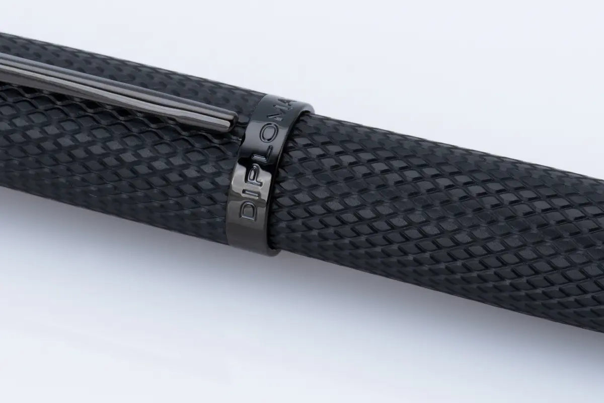 Diplomat Viper Black Quilloche Rollerball