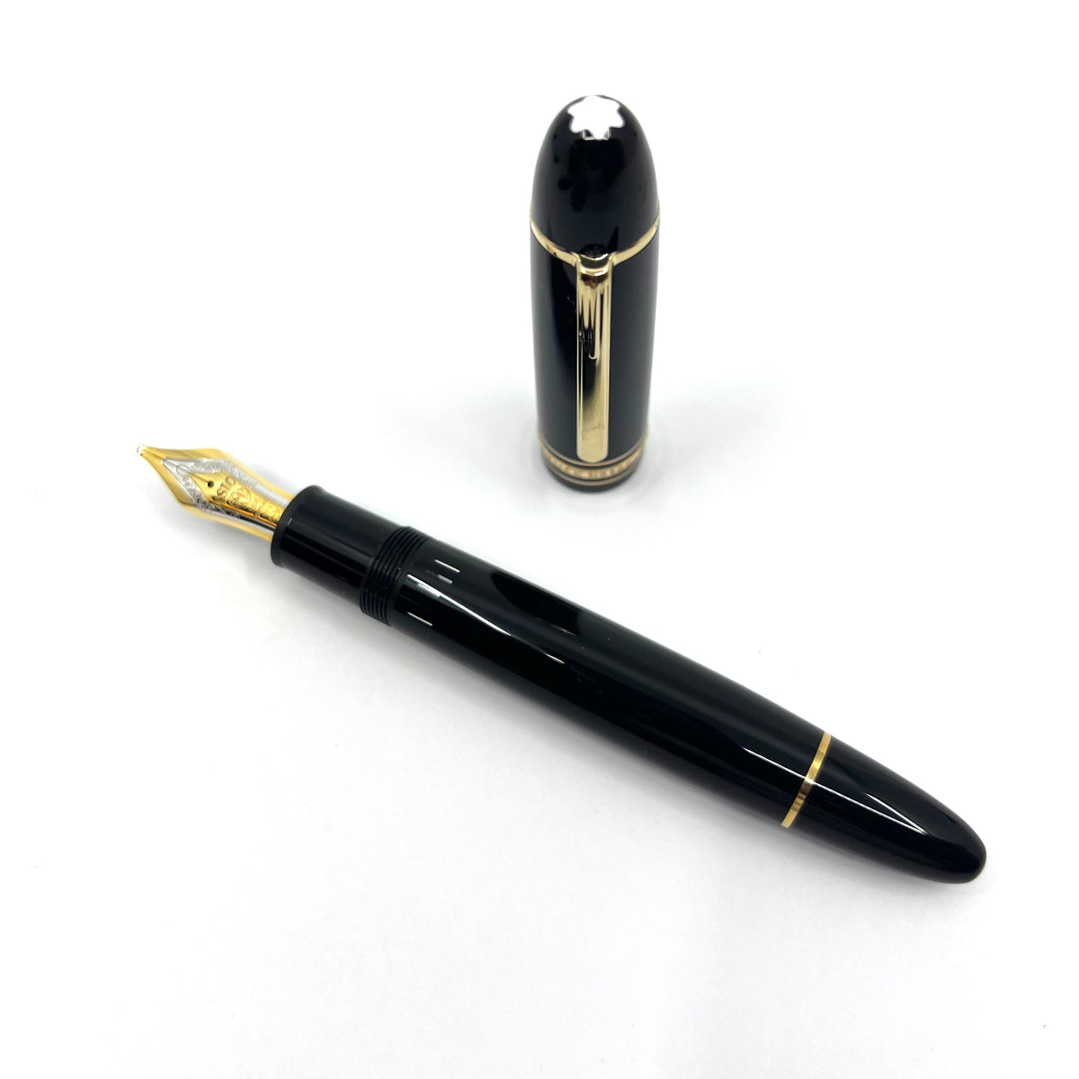 Montblanc Black Meisterstuck #149 Fountain Pen-Broad Oblique (Profile Of Left Foot) 18kt Gold Nib
