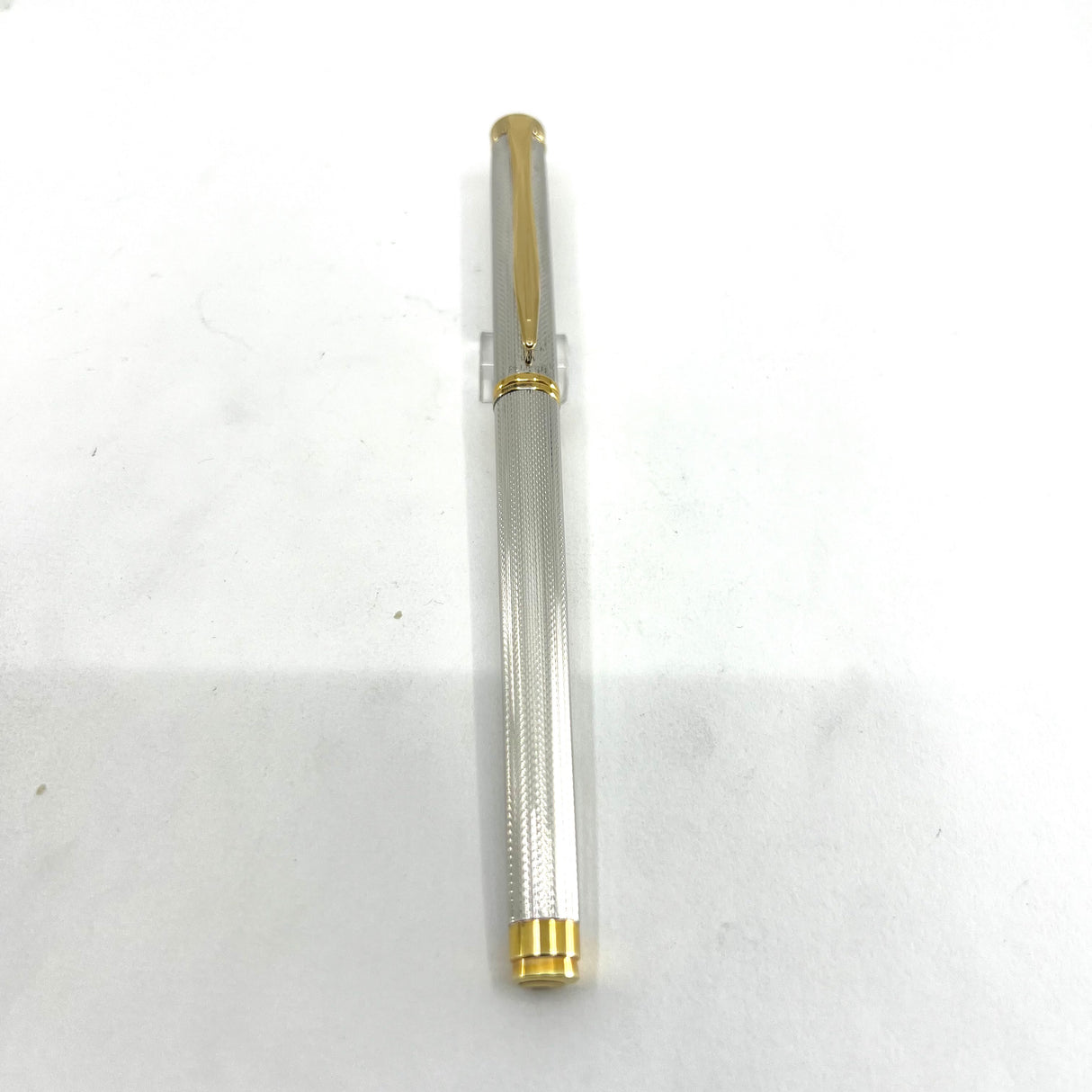 Pelikan Classic P381 Sterling Silver Barleycorn Fountain Pen - Broad 18kt Gold Nib