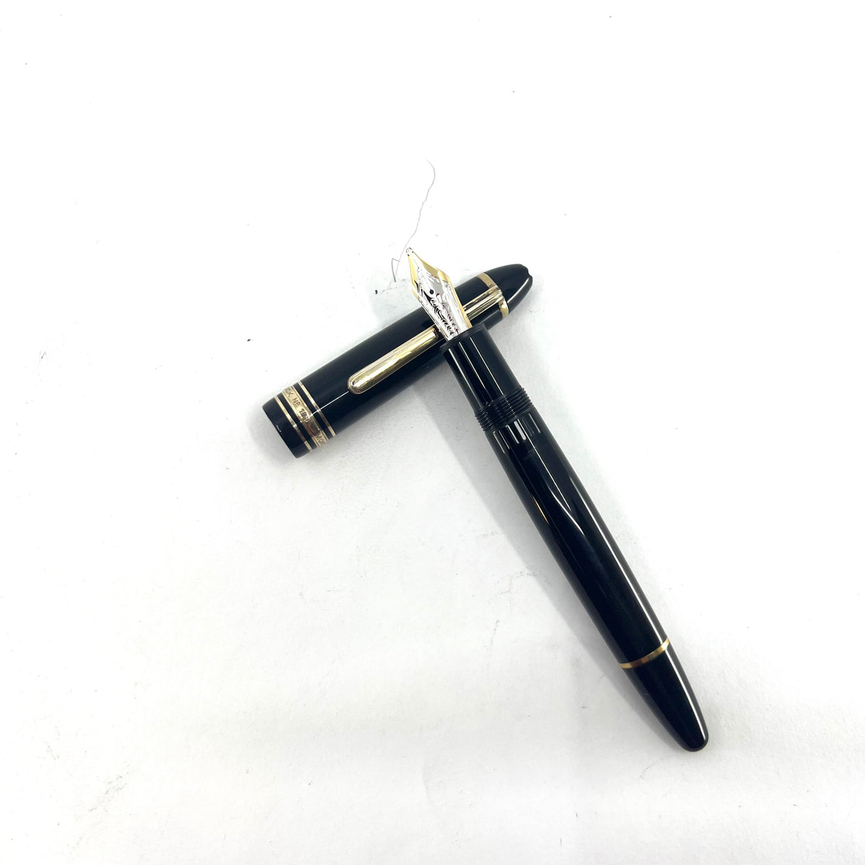 Montblanc Black Meisterstuck #146 LeGrand Fountain Pen - Double Broad Oblique 14kt Gold Nib