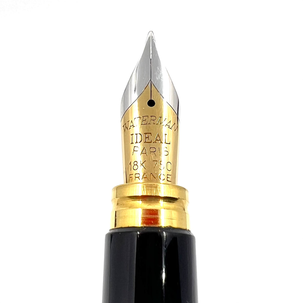 Waterman Man 100 Opera Black Chased Fountain Pen - Medium 18kt Gold Nib