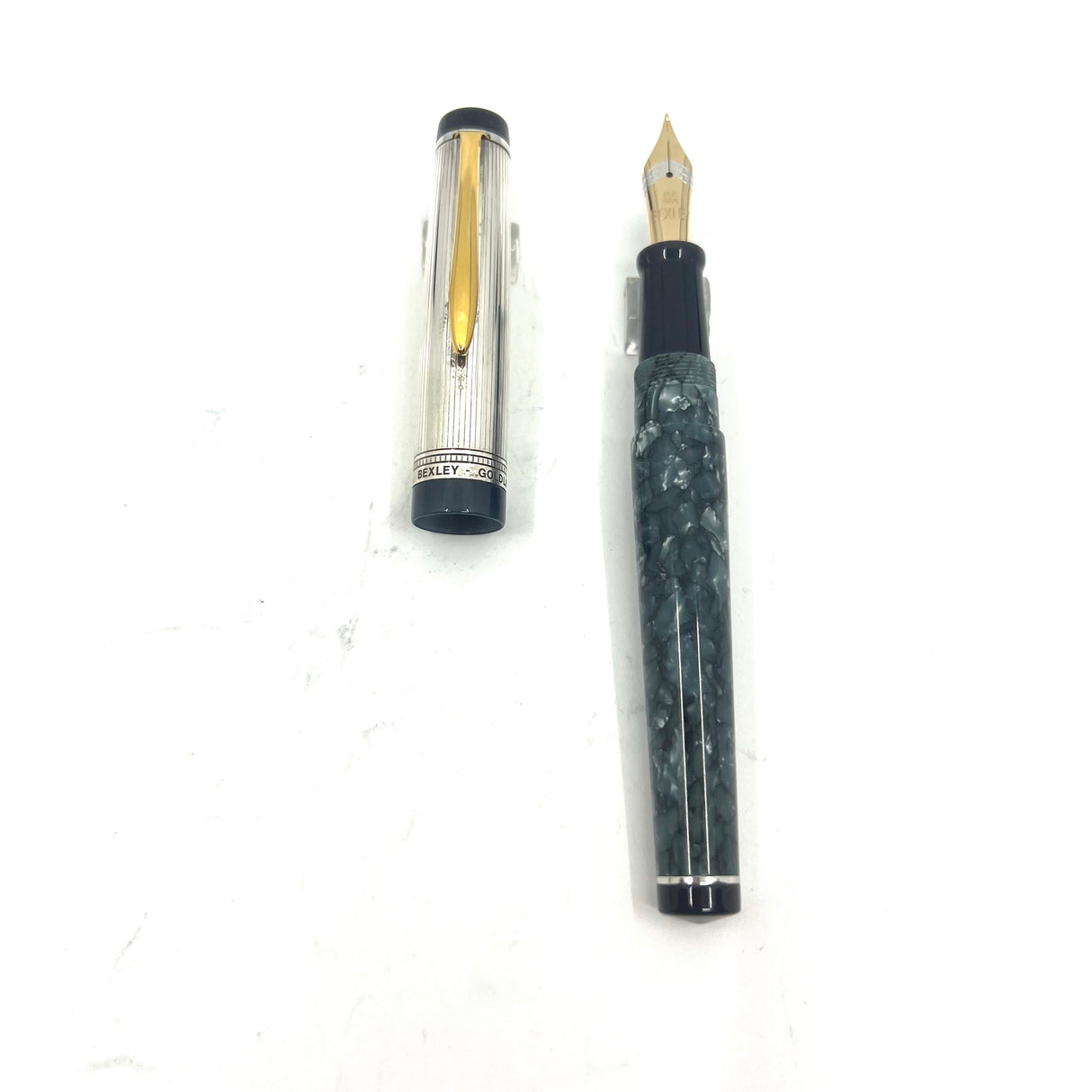 Bexley Goldline Sterling Silver Cap Grayish Blue Marble Fountain Pen