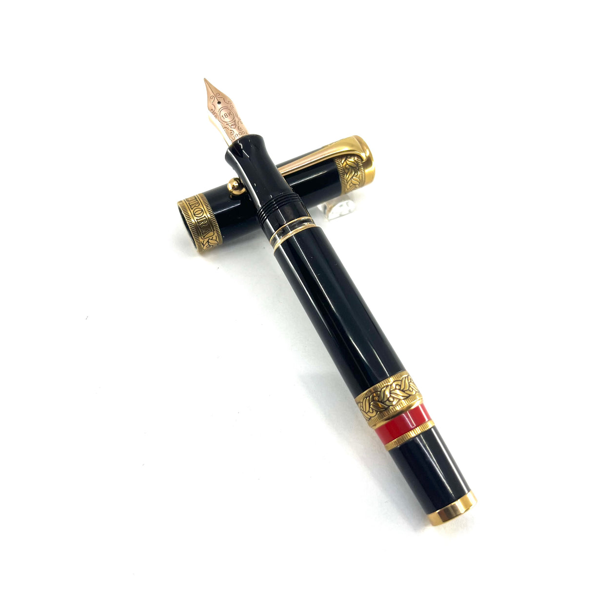 Aurora Dante's Inferno Limited Edition Fountain Pen #464 of 1265 - Fine 18kt Gold Nib