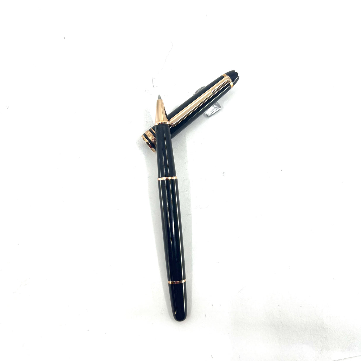 Montblanc Meisterstuck Rose Gold-Coated Black Resin Classique Rollerball