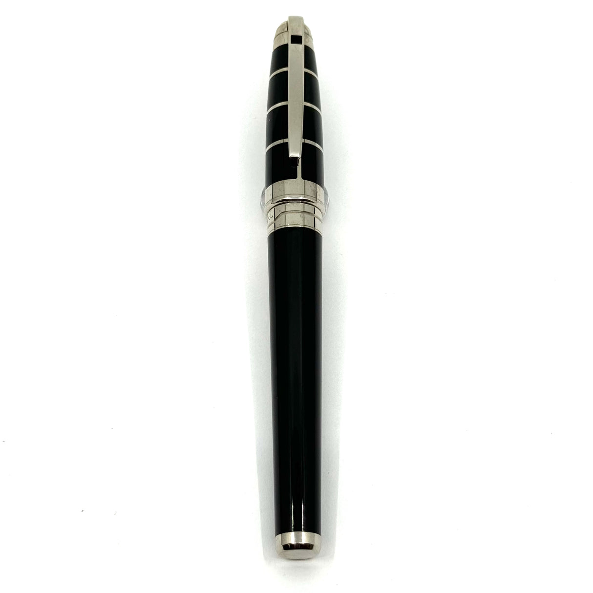 S.T. Dupont Orpheo (Largest Size) Black Laque de Chine Fountain Pen - Extra Fine 18kt Gold Nib