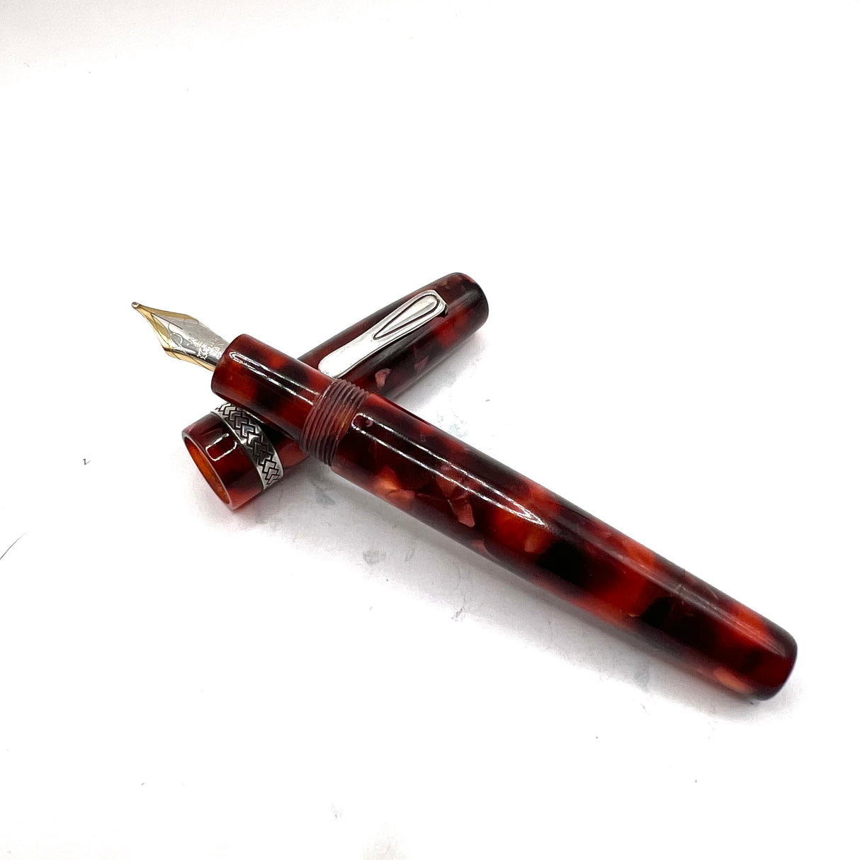 Krone Vintage Fiesta Marbled Burgundy Fountain Pen - Broad 18kt Gold Nib