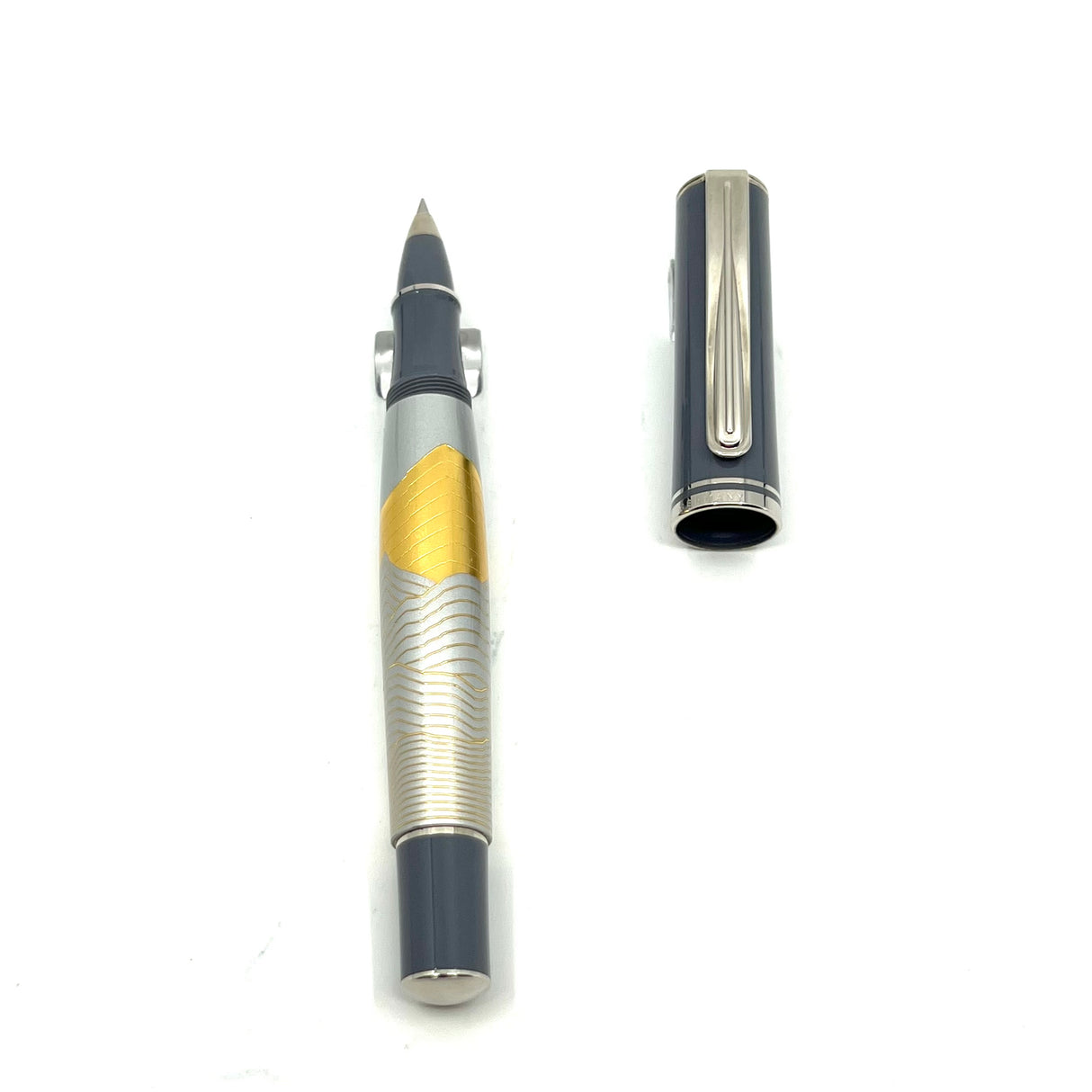 Pelikan R640 Mount Everest Natural Beauty Rollerball