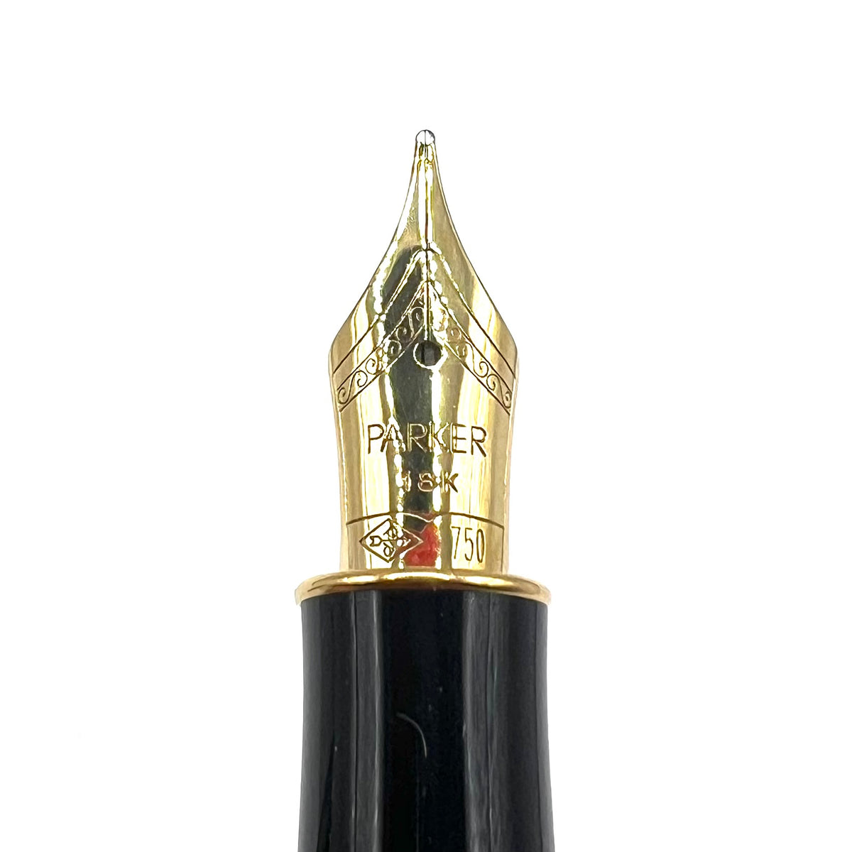 Parker Sonnet Sterling Silver Cisele Cross Hatch Fountain Pen - Medium 18kt Gold Nib