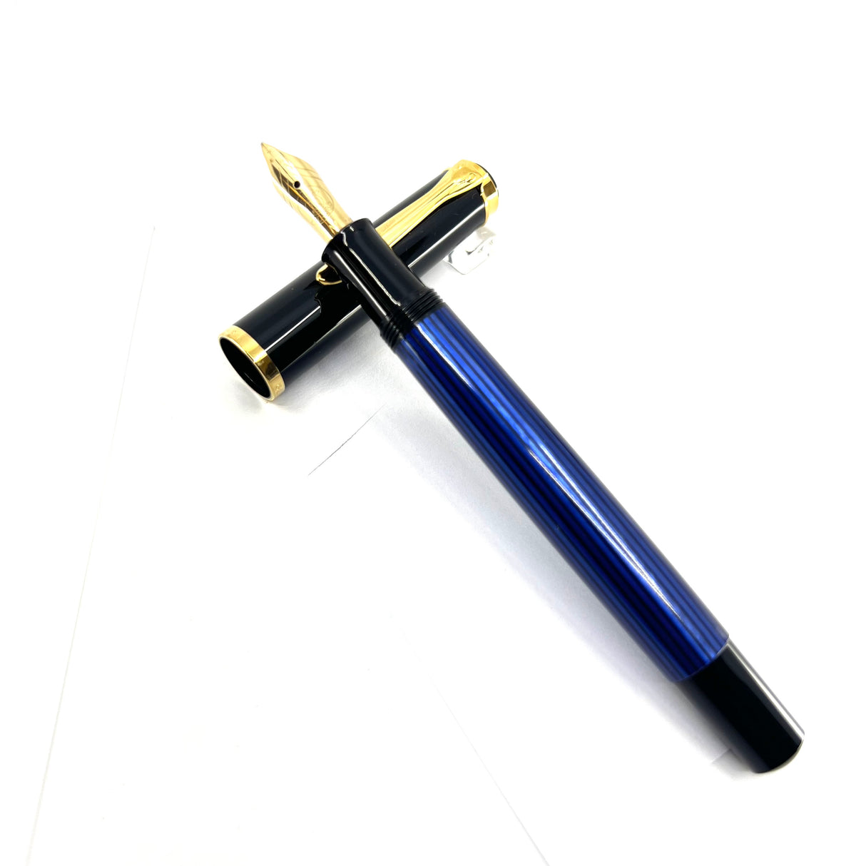 Pelikan Early M400 Black/Blue Striped Fountain Pen - Medium 14kt Gold Nib