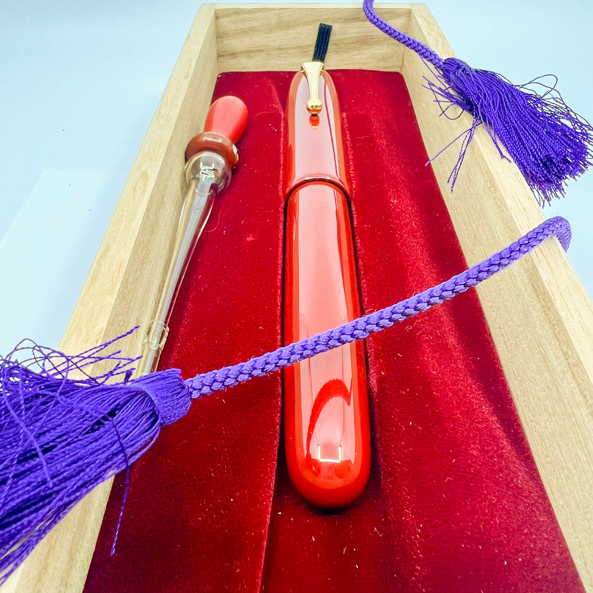 Pilot Namiki Emperor Red Urushi Fountain Pen - Broad 21 kt Gold Nib - Circa 1996