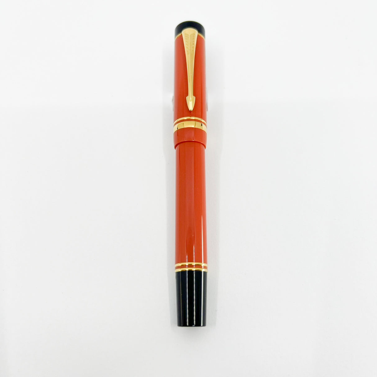 Parker Duofold Douglas MacArthur Centennial (Largest Size) Limited Edition Fountain Pen - Fine 18kt Gold Nib