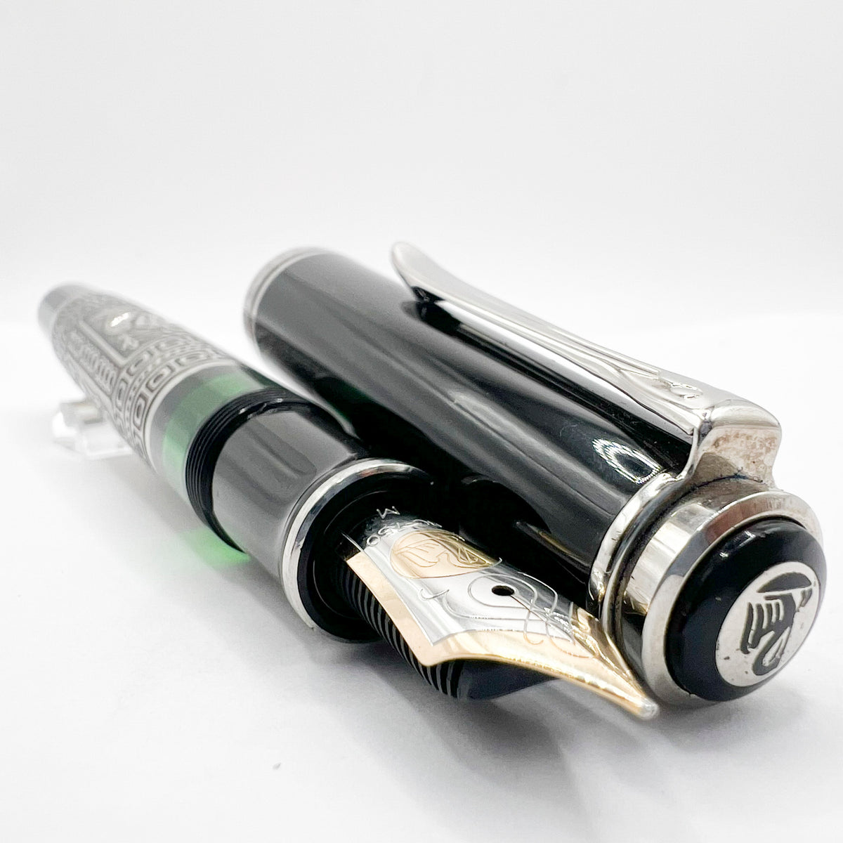 Pelikan M910 Toledo Sterling Silver Fountain Pen - Semi-Flex Medium 18kt Gold Nib