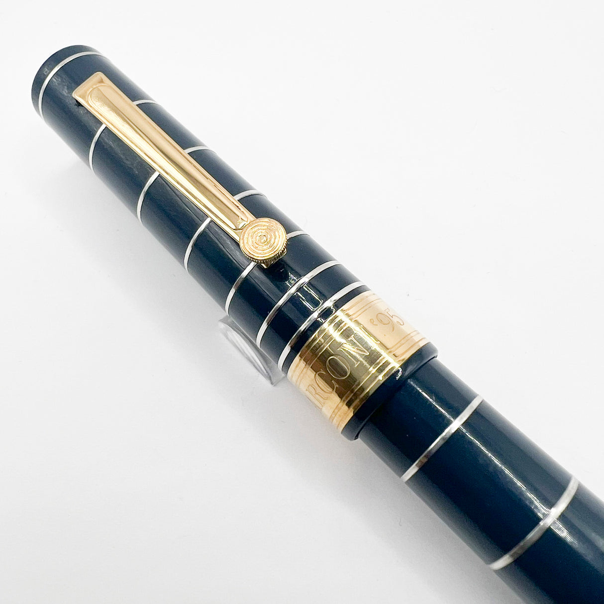 OMAS Dark Blue Marconi Limited Edition Fountain Pen - Fine 18kt Gold Nib