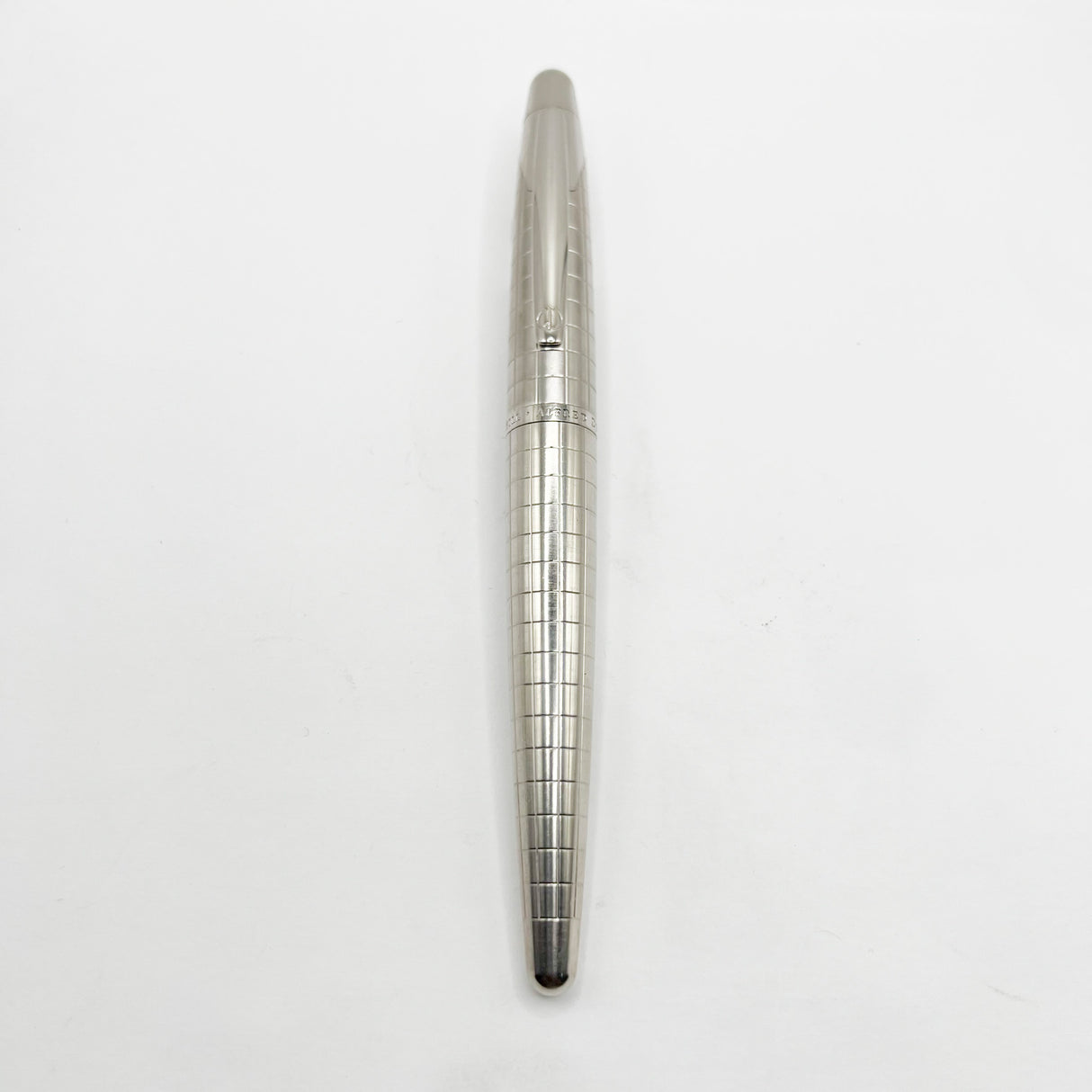 Dunhill AD2000 Brushed Stainless Steel Cross Hatch Design Fountain Pen - Medium 18kt Gold Nib (Leans to Fine)