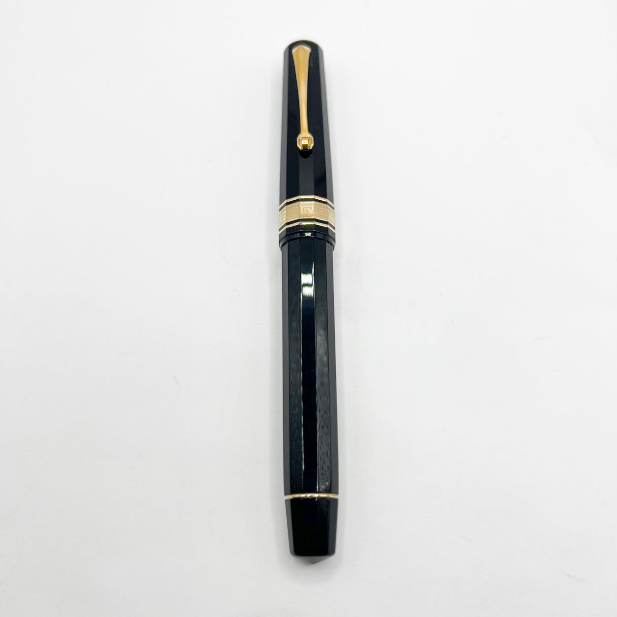 OMAS Senior Paragon Extra - Large Facetted Black Fountain Pen - Semi-Flexible Medium 18kt Gold Nib