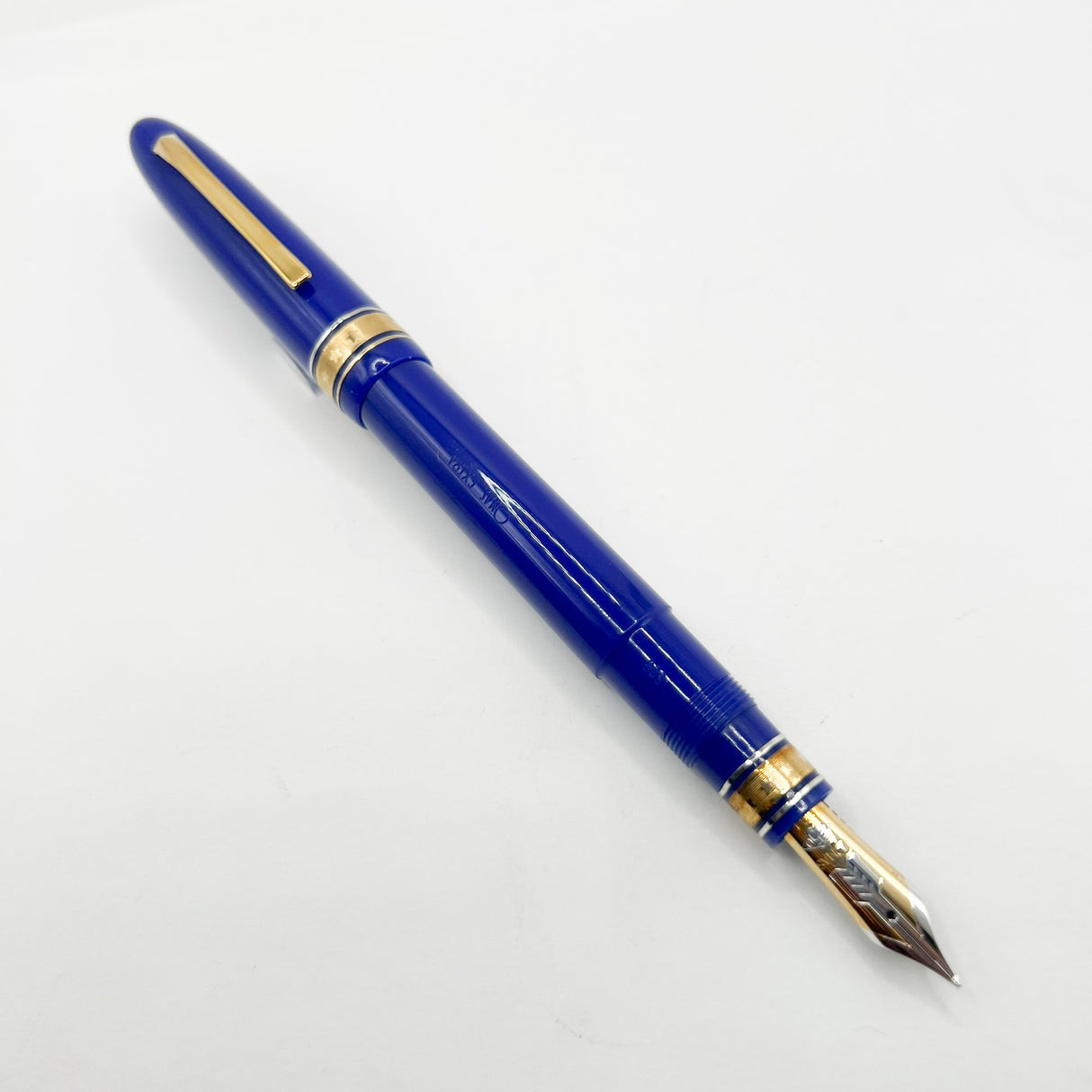 OMAS for Armando Simoni Club/1990's Royal Blue Ogiva Extra Fountain Pen - Medium 18kt Gold Nib