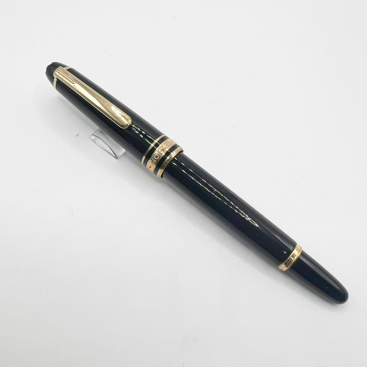 Montblanc Meisterstuck Mozart Black Resin Fountain Pen - Broad 14kt Gold Nib