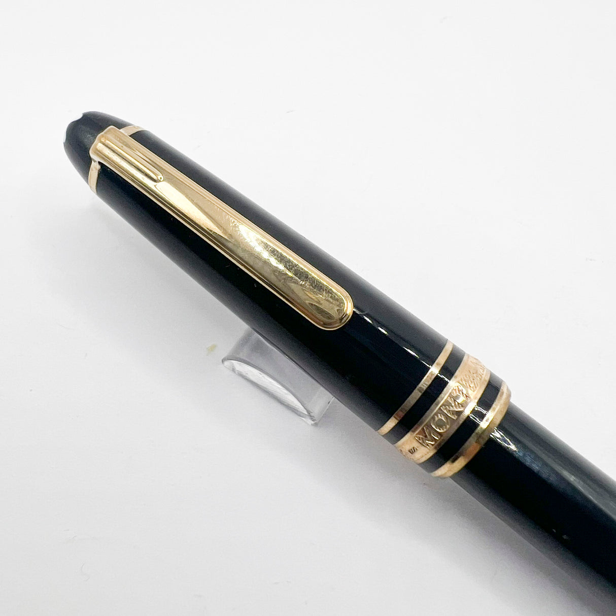 Montblanc Meisterstuck Mozart Black Resin Fountain Pen - Broad 14kt Gold Nib