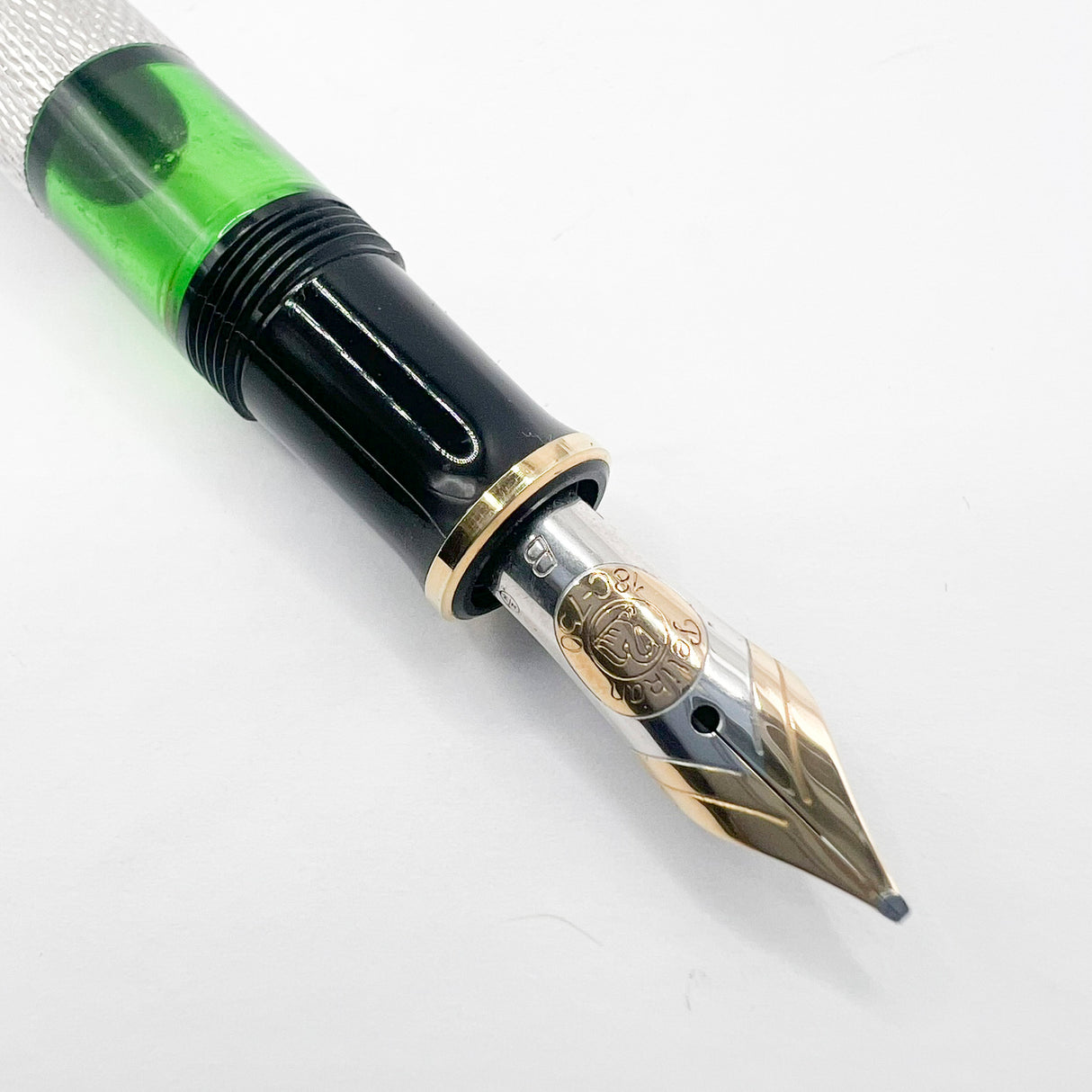 Pelikan M750 Pelikan's 150th Anniversary Fountain Pen - Broad 18C Gold Nib