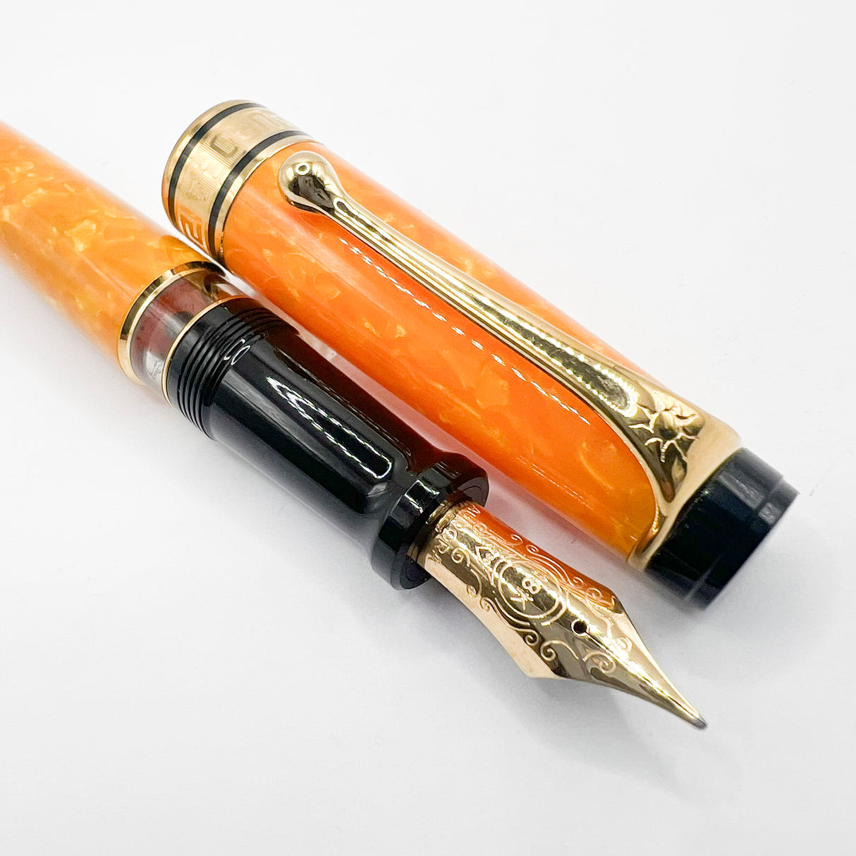 Aurora Optima Marbled Orange Sole Limited Edition Fountain Pen - Broad 18kt Gold Nib