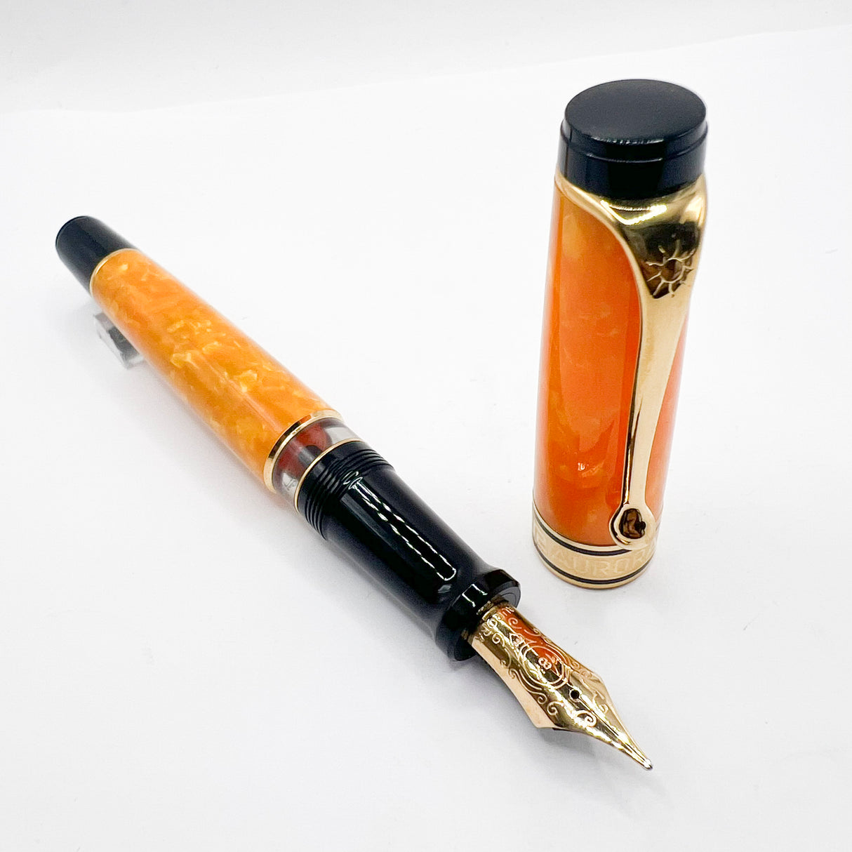 Aurora Optima Marbled Orange Sole Limited Edition Fountain Pen - Broad 18kt Gold Nib