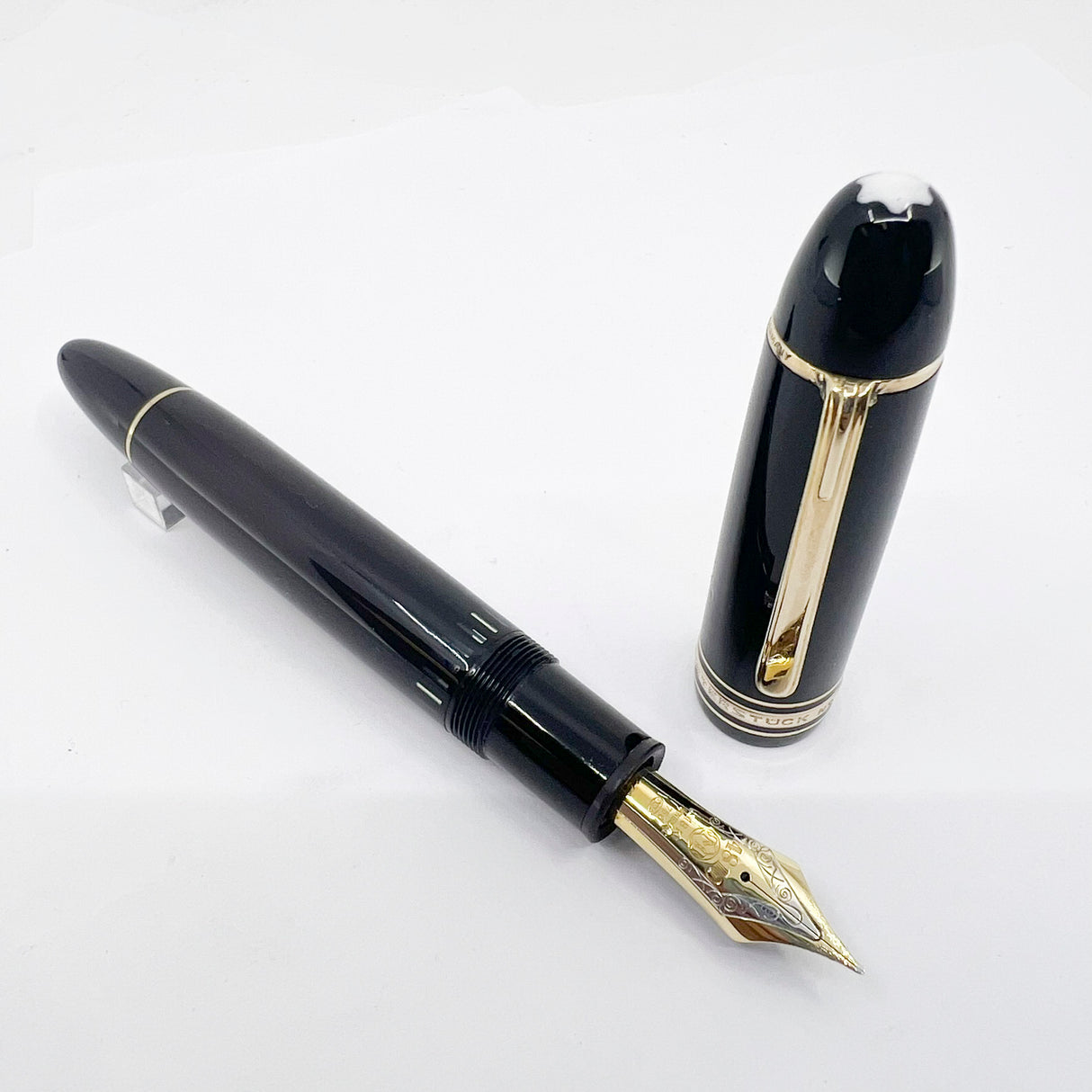 Montblanc Meisterstuck #149 (Largest) Fountain Pen - Semi-Flex Medium 18kt Gold Nib