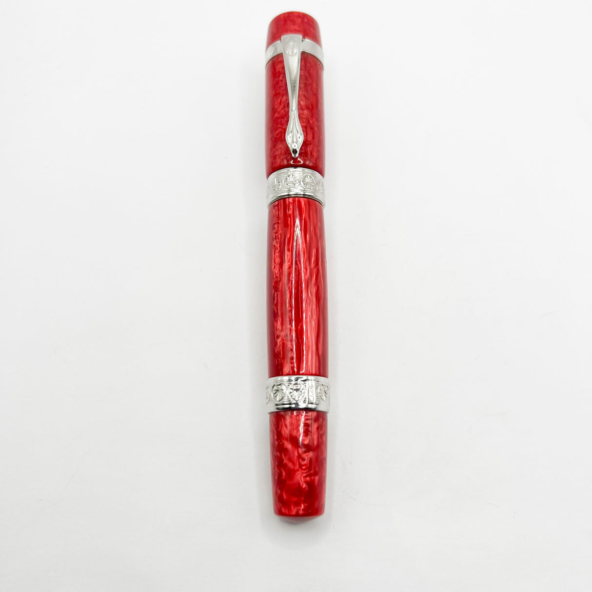 Ancora (Italy) Striated Lustrous Red Perla Fountain Pen - Flexible Medium 18kt Gold Nib