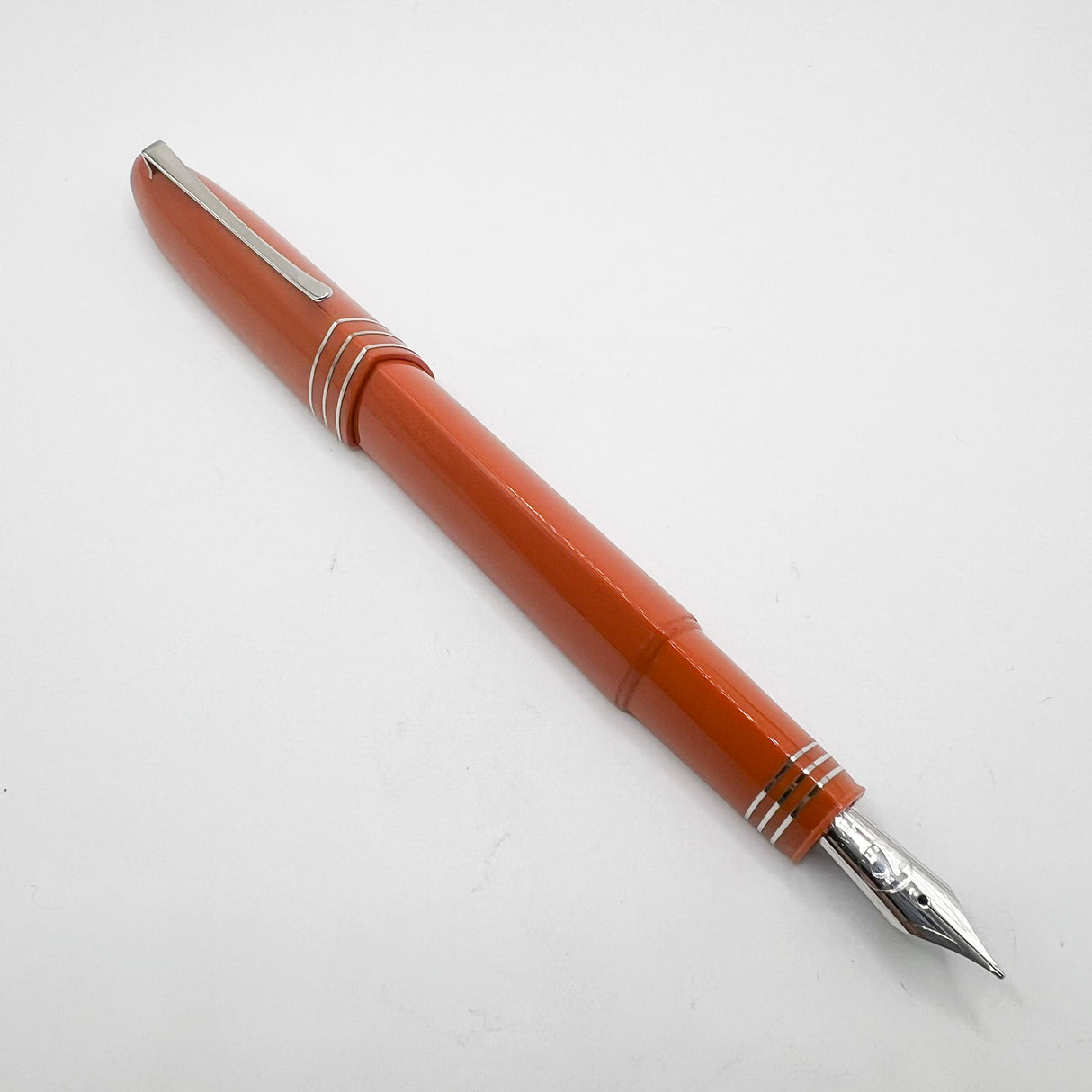 OMAS #360 for Armando Simoni Club Orange Triangulated Fountain Pen (Circa 1999) - Medium 18kt Gold Nib