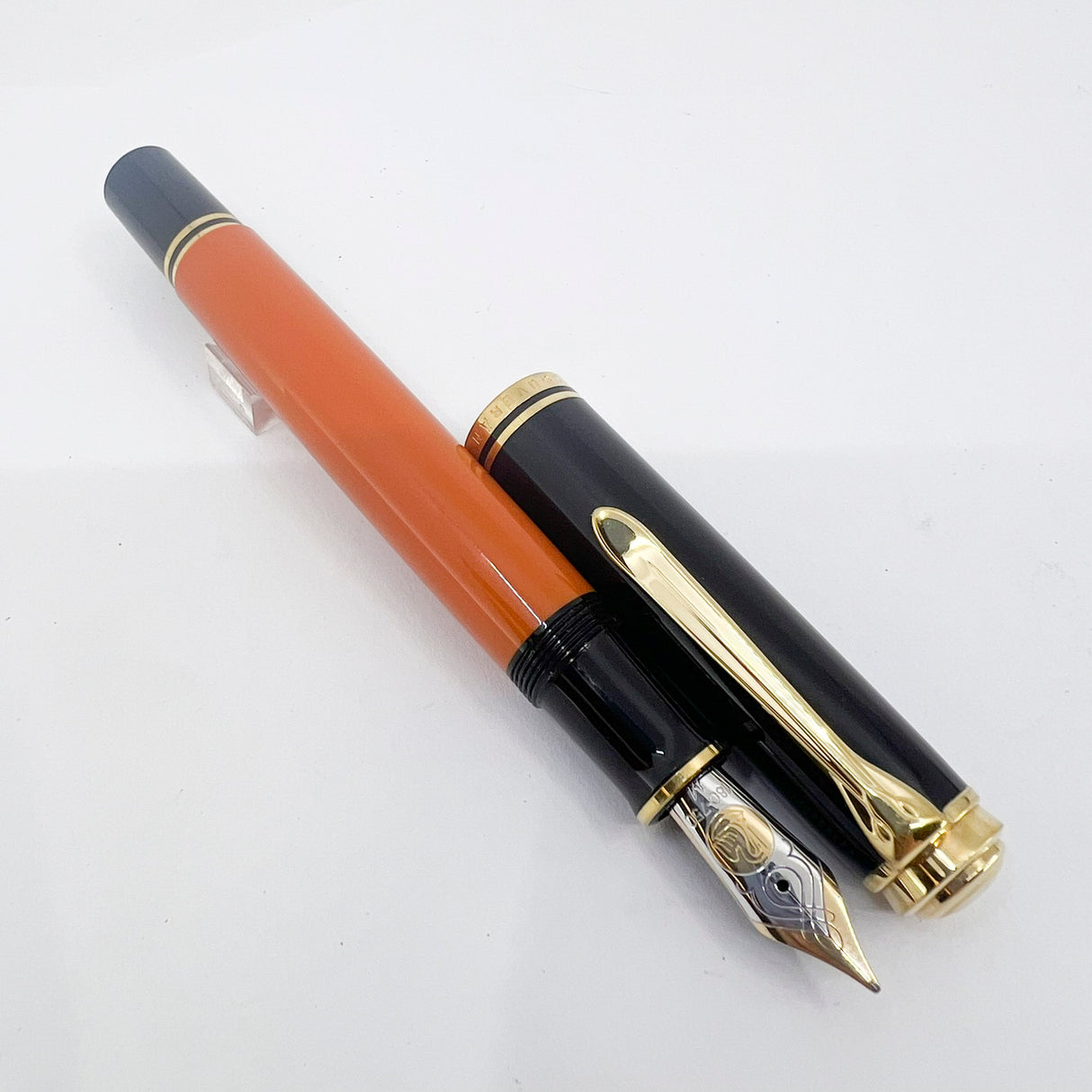 Pelikan M800 Souveran Burnt Orange Fountain Pen - Medium 18kt Gold Nib